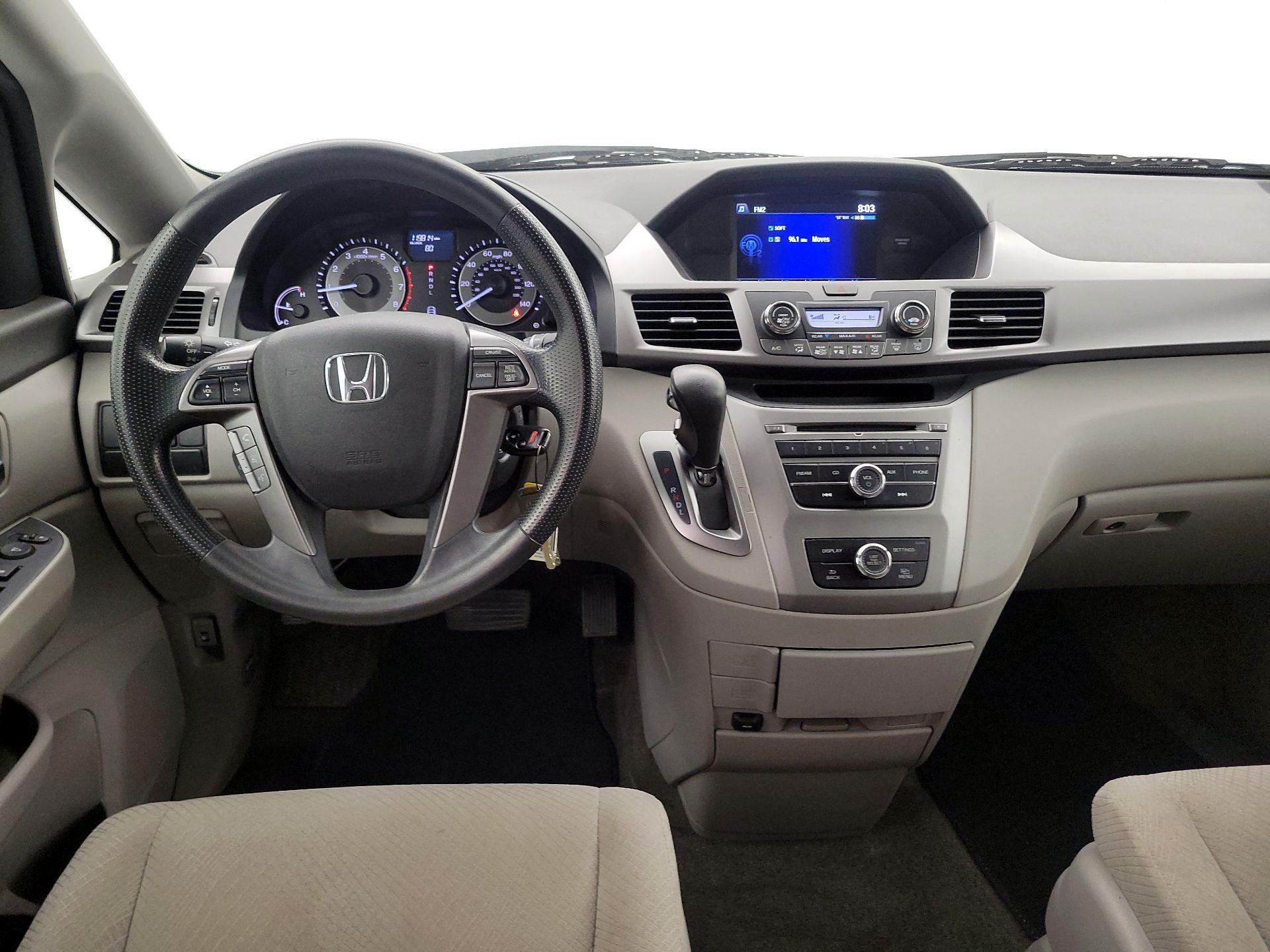 Thumbnail: 2015 Honda Odyssey - 10