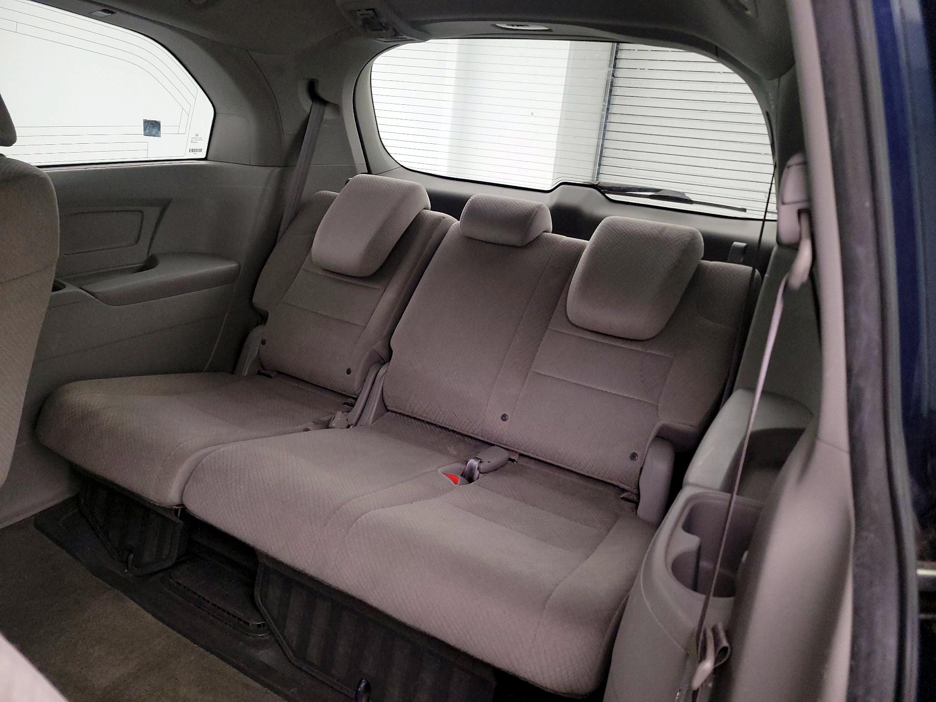 Thumbnail: 2015 Honda Odyssey - 20