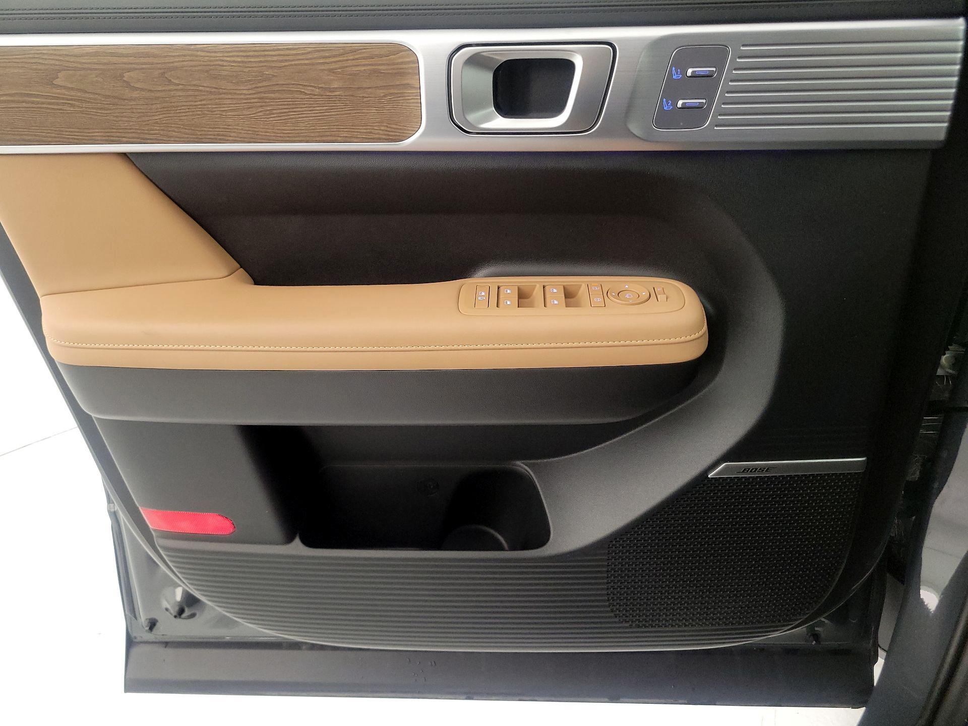 Thumbnail: 2024 Hyundai Santa Fe - 12