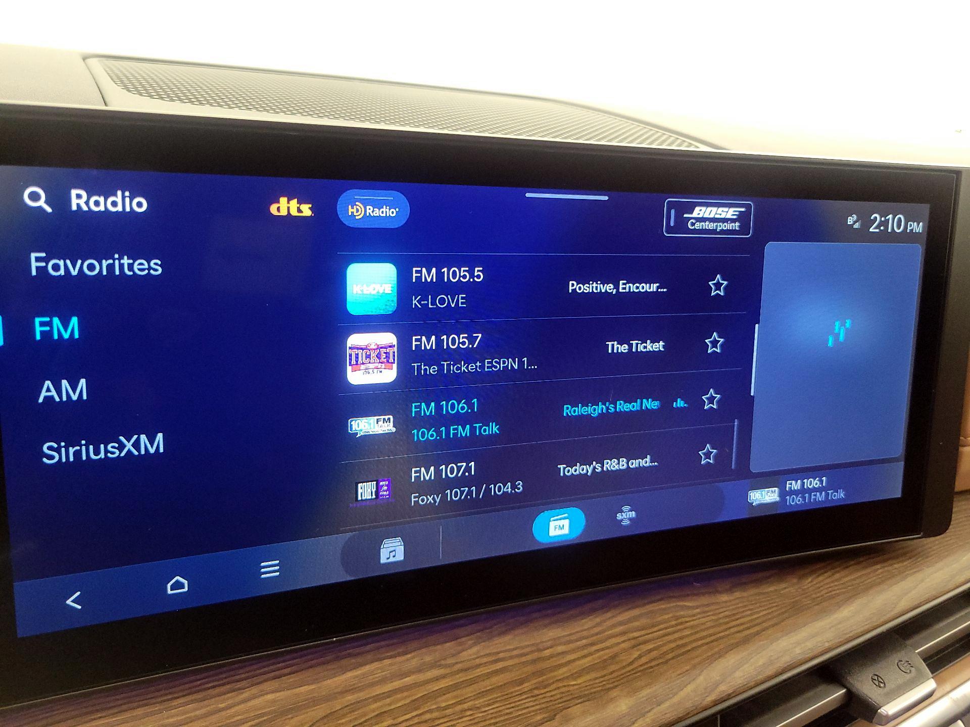 Thumbnail: 2024 Hyundai Santa Fe - 16