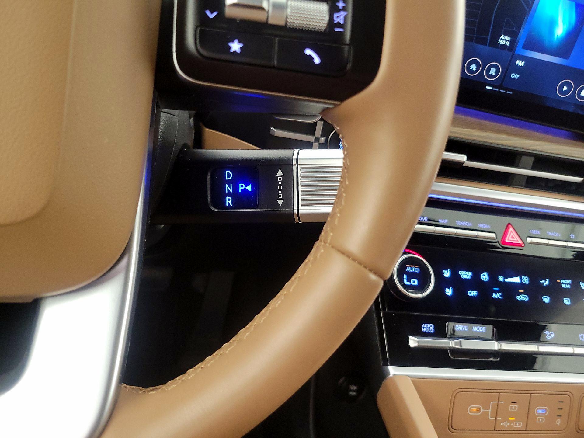 Thumbnail: 2024 Hyundai Santa Fe - 18