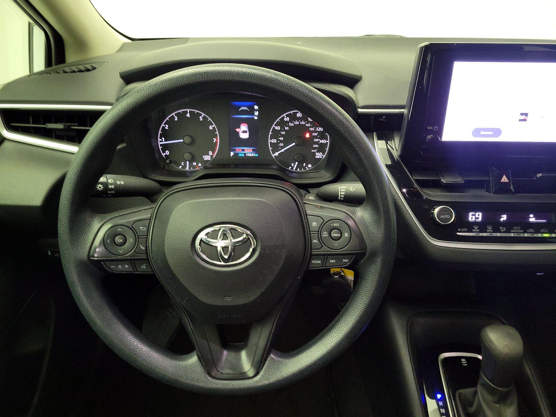 Thumbnail: 2023 Toyota Corolla - 10