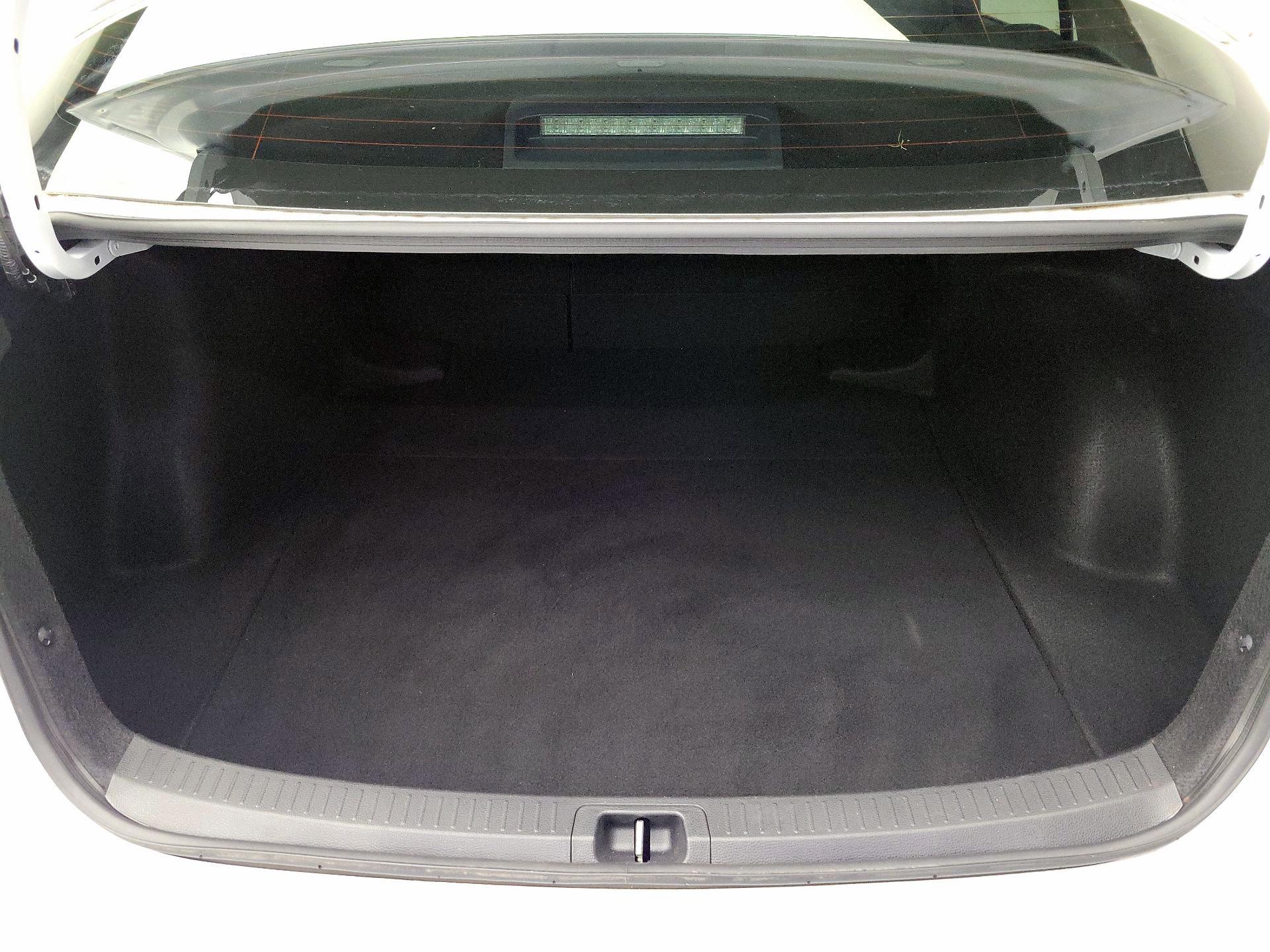 Thumbnail: 2023 Toyota Corolla - 19