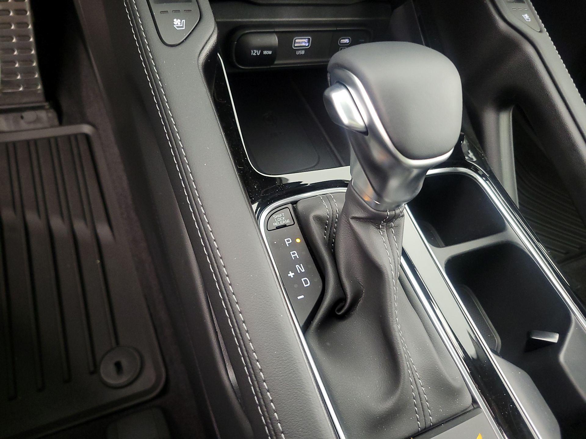 Thumbnail: 2025 Kia Telluride - 18