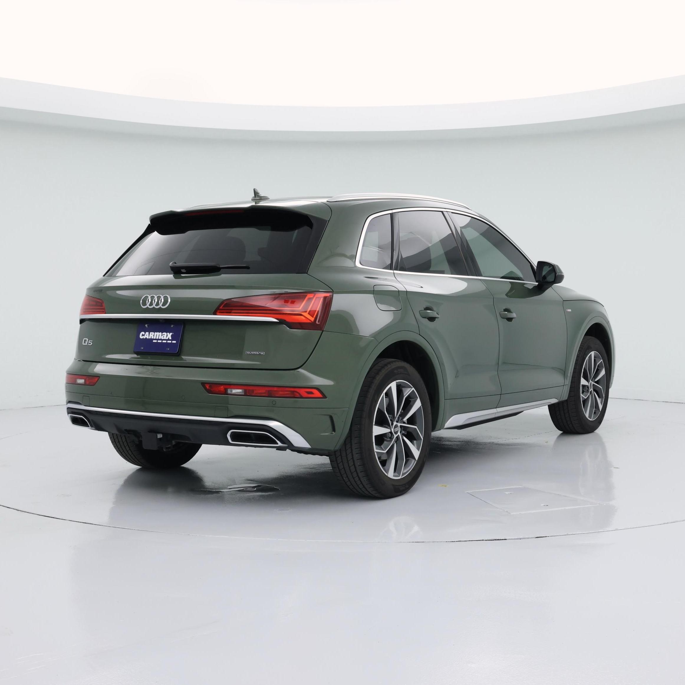 Thumbnail: 2023 Audi Q5 - 8