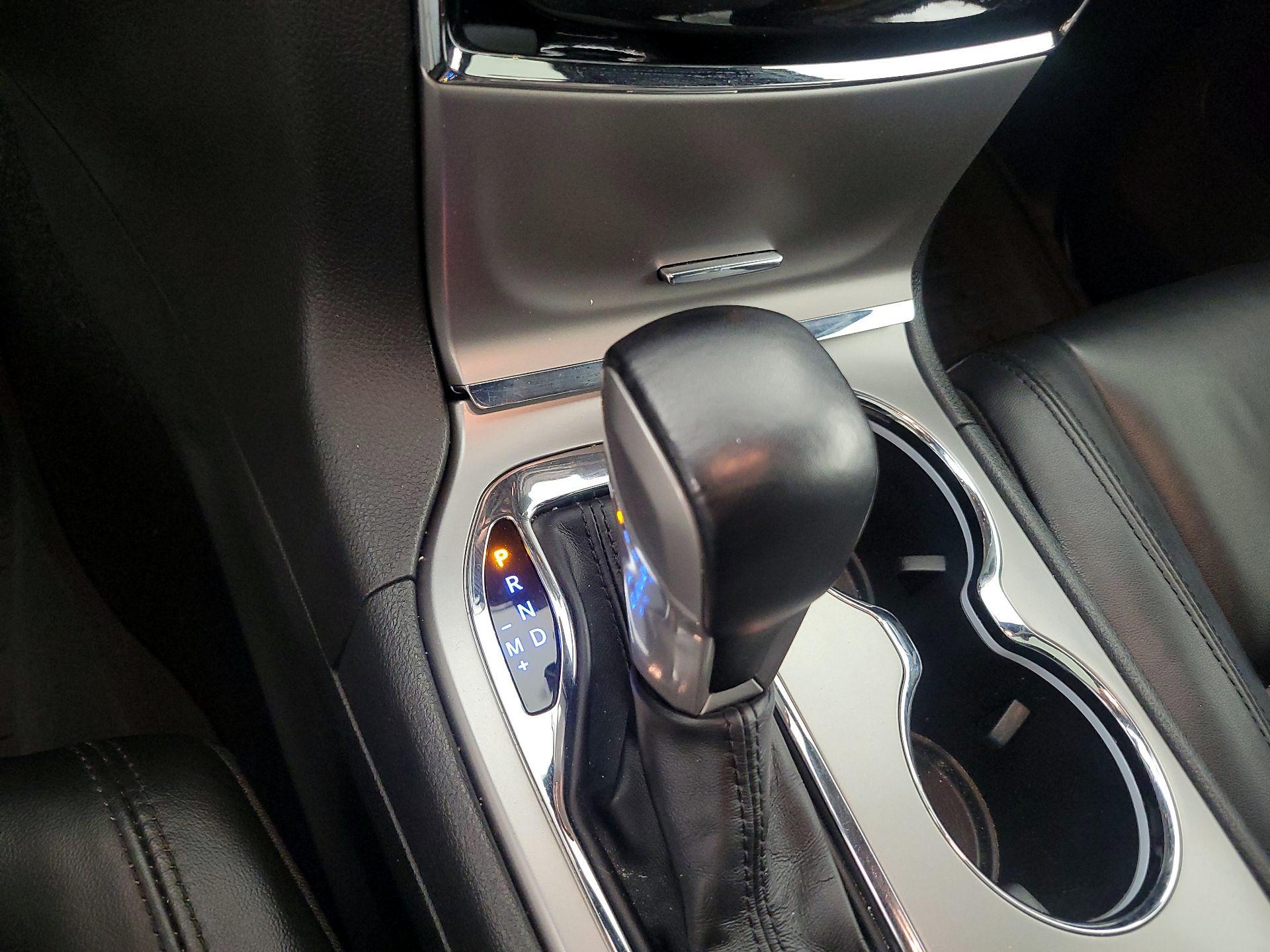 Thumbnail: 2020 Jeep Grand Cherokee - 18