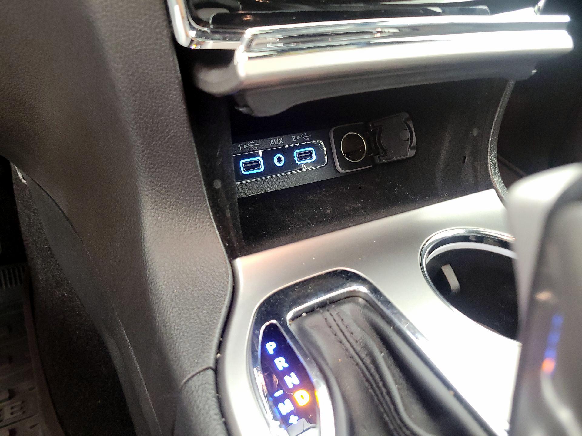 Thumbnail: 2020 Jeep Grand Cherokee - 19