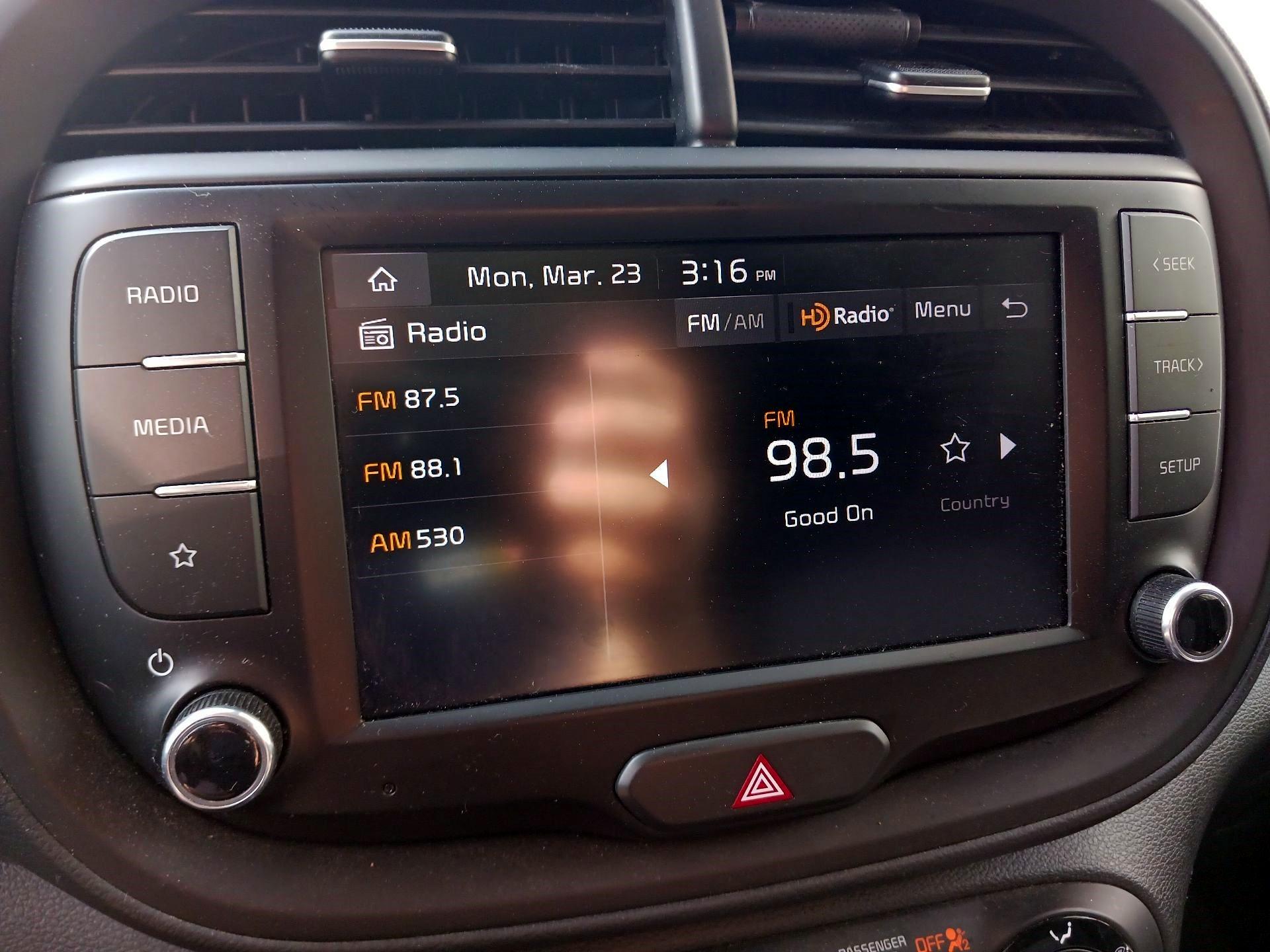 Thumbnail: 2023 Kia Soul - 13