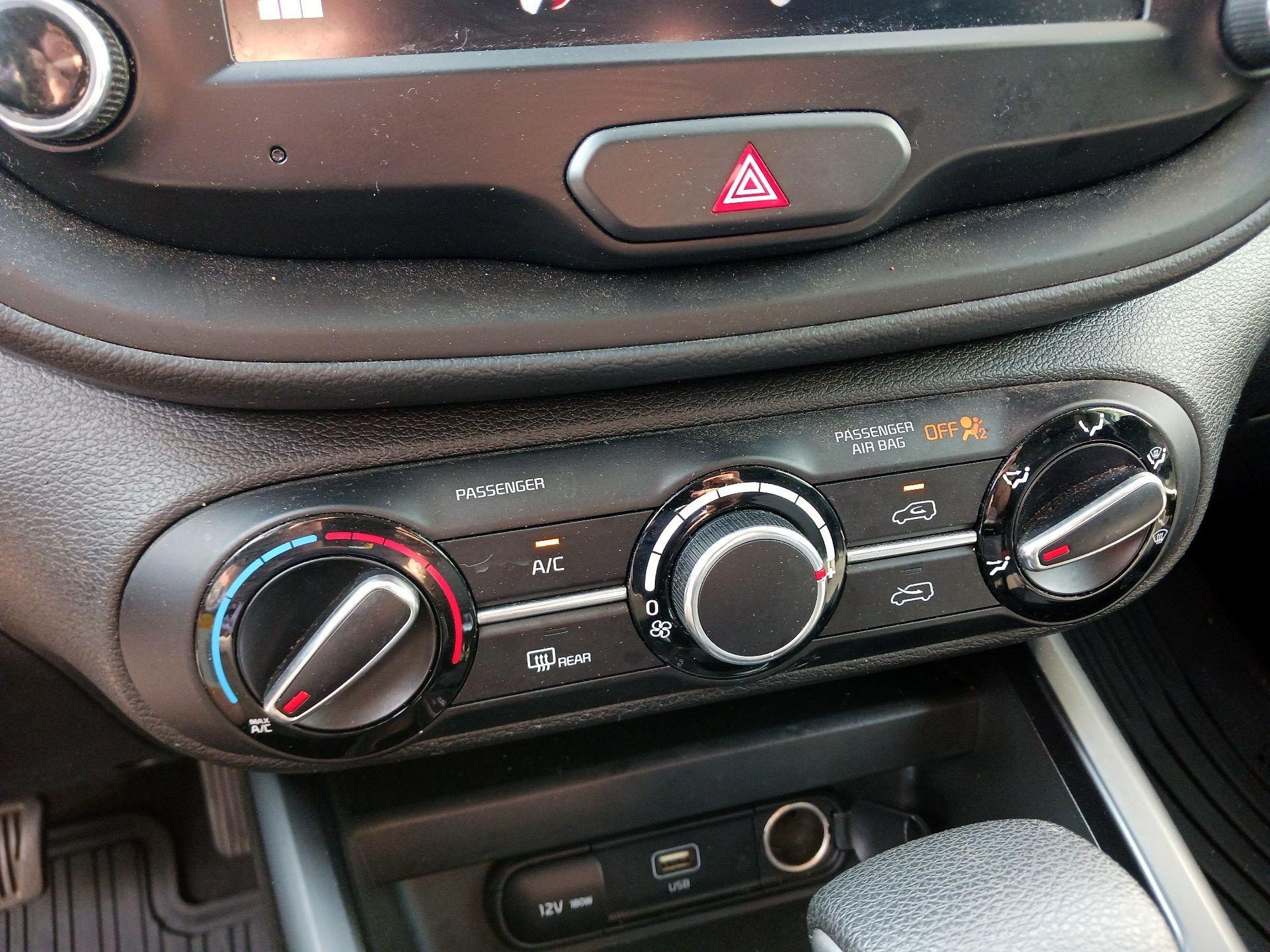 Thumbnail: 2023 Kia Soul - 14