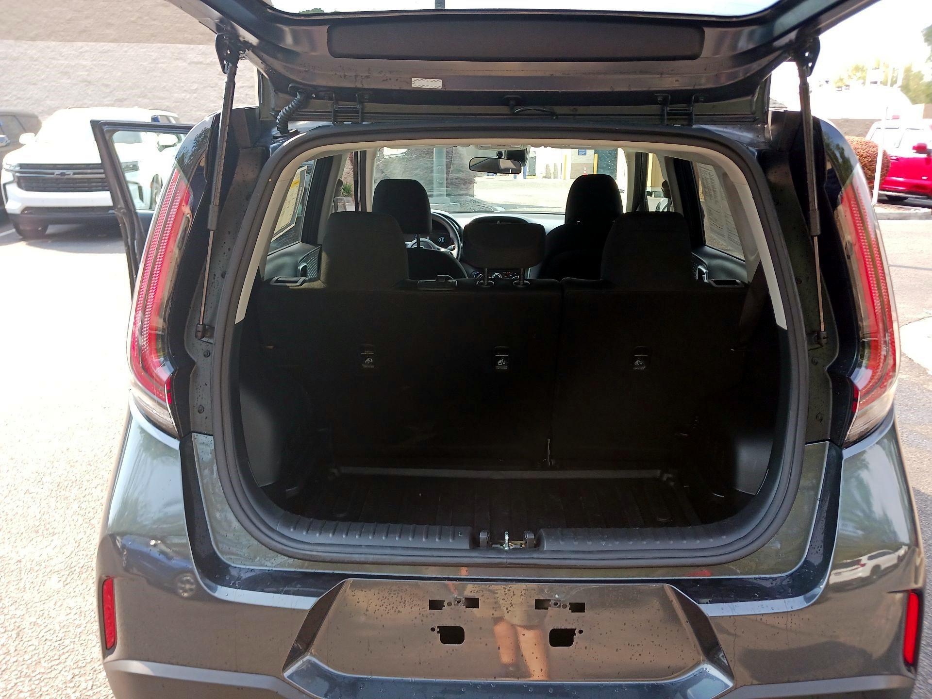 Thumbnail: 2023 Kia Soul - 18