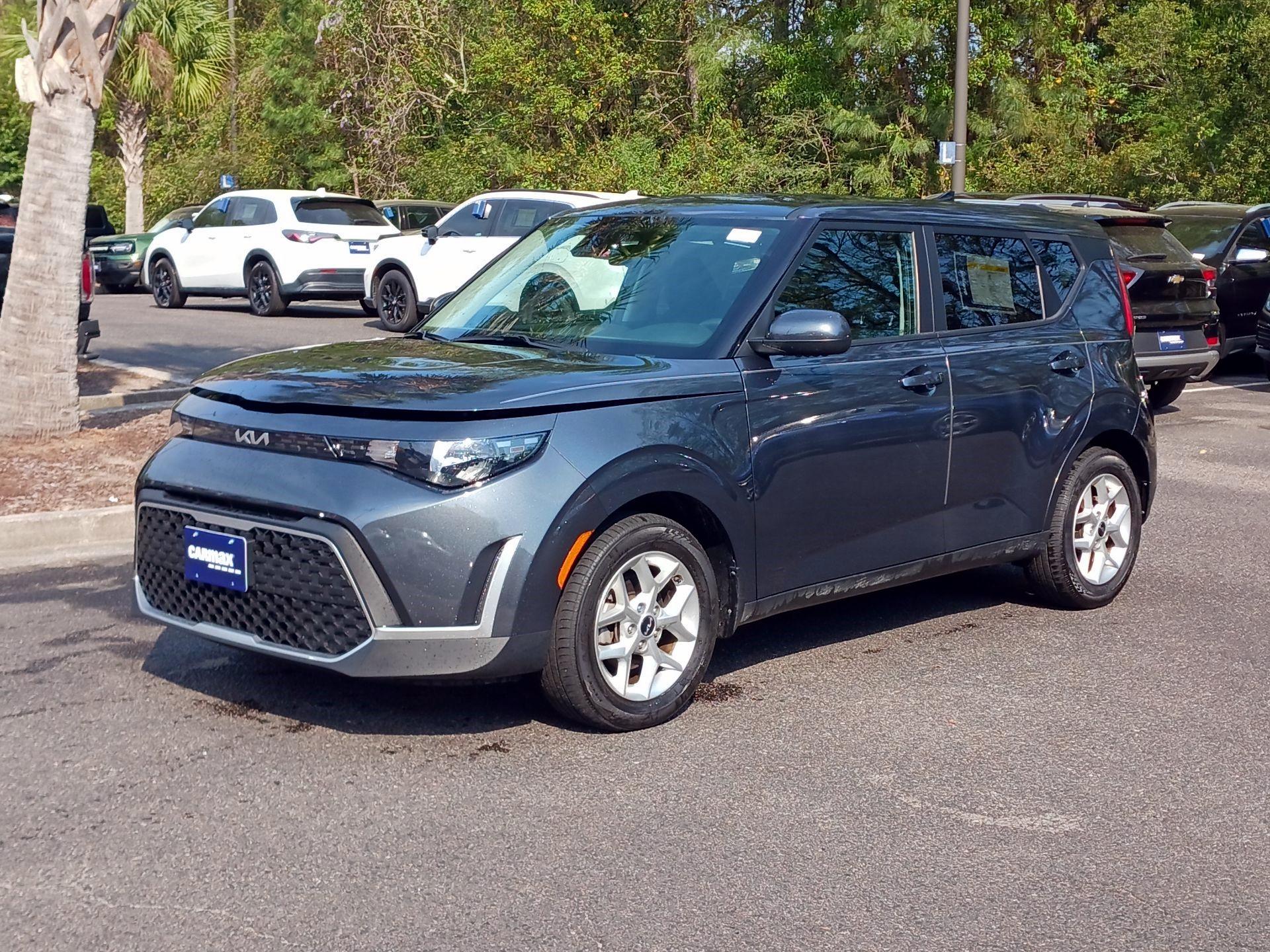 Thumbnail: 2023 Kia Soul - 3