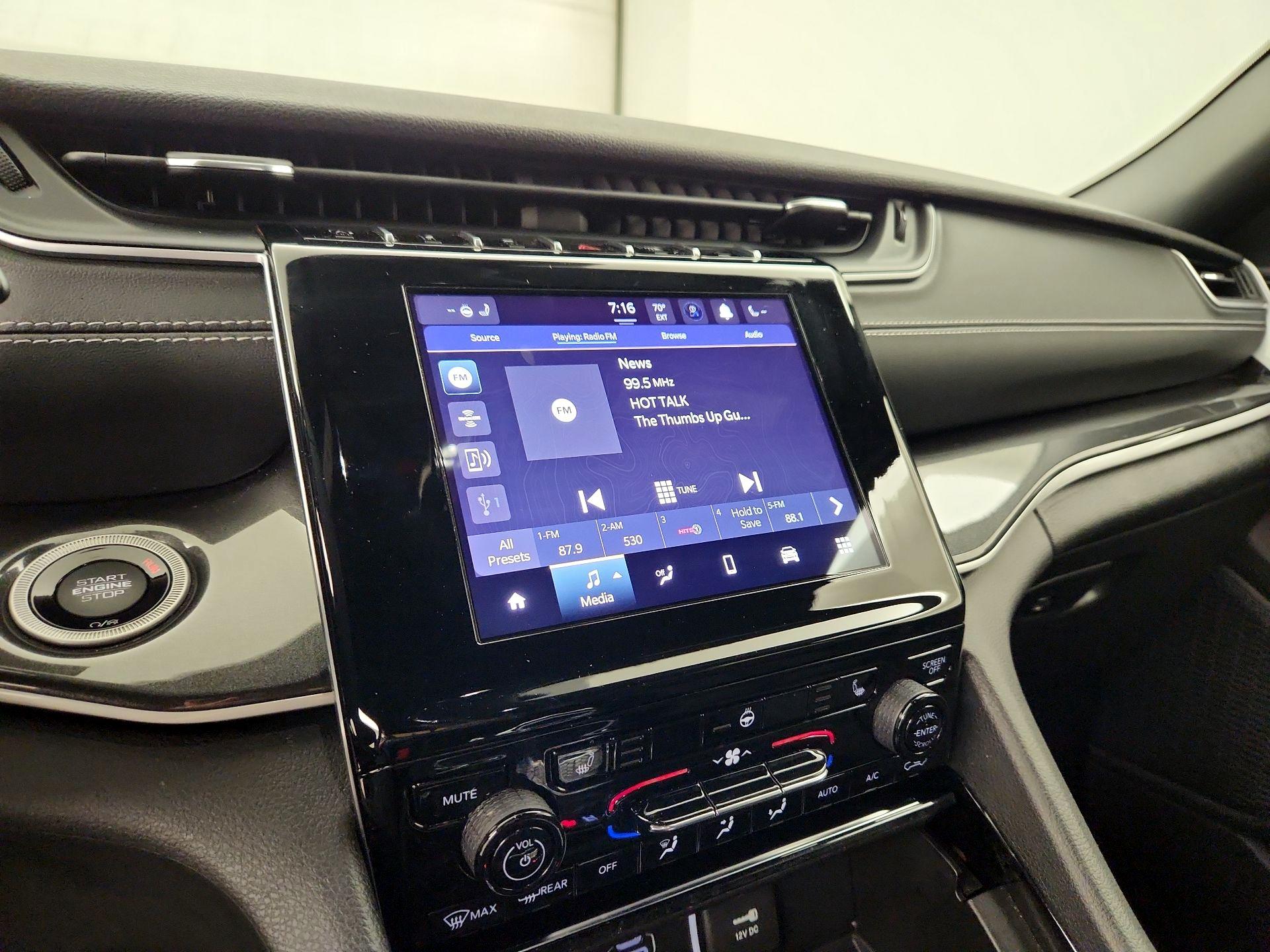 Thumbnail: 2023 Jeep Grand Cherokee L - 13