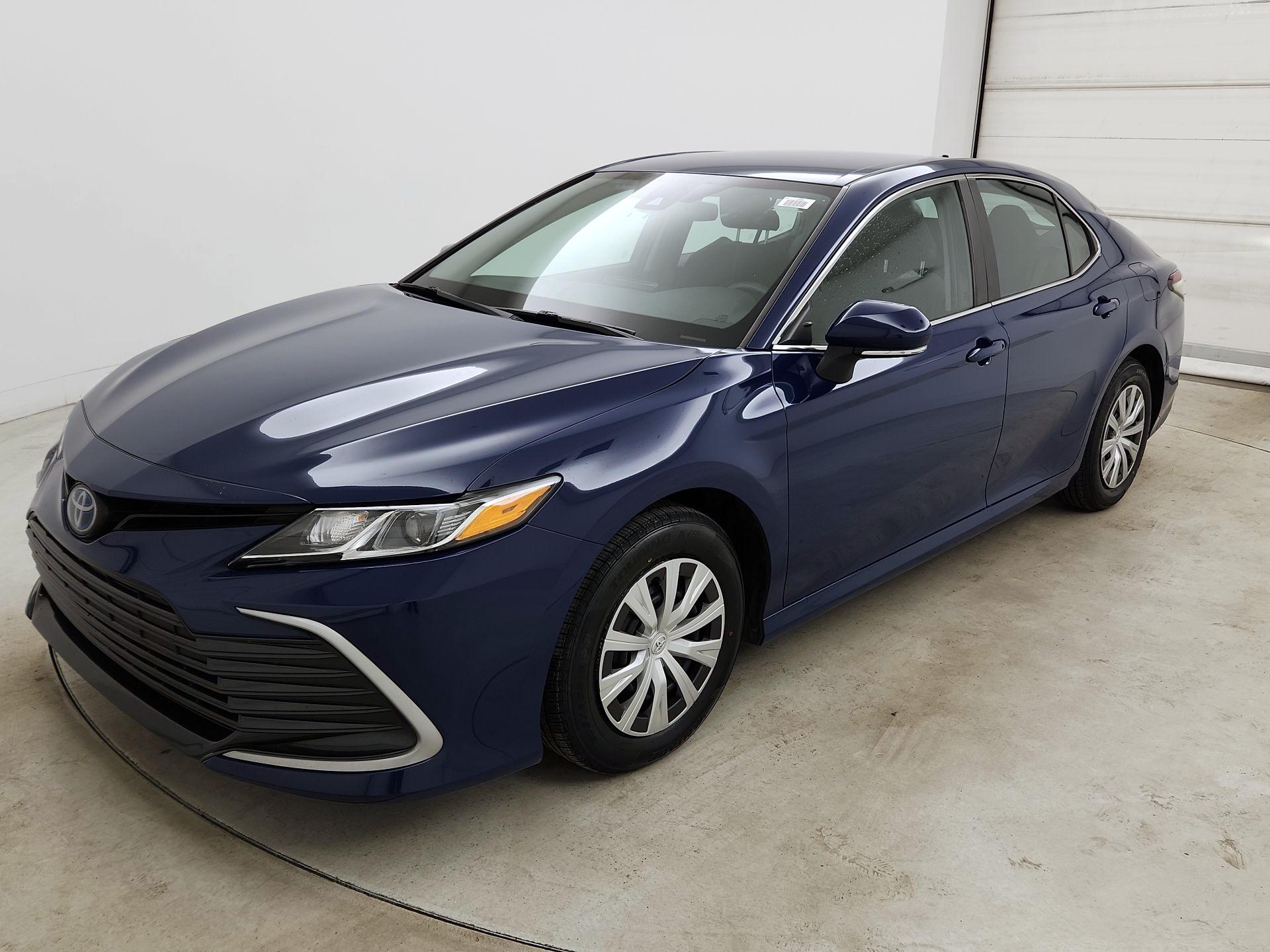 Thumbnail: 2023 Toyota Camry - 3