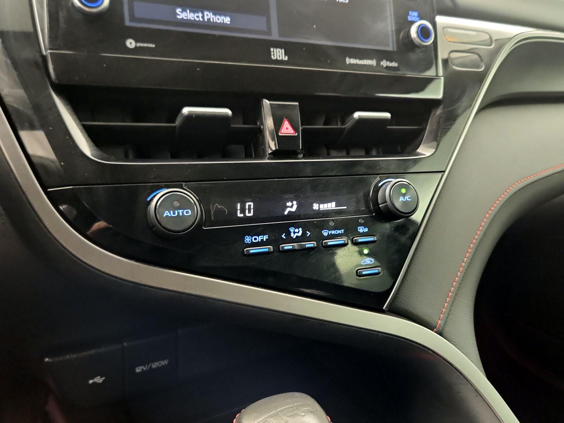 Thumbnail: 2024 Toyota Camry - 16