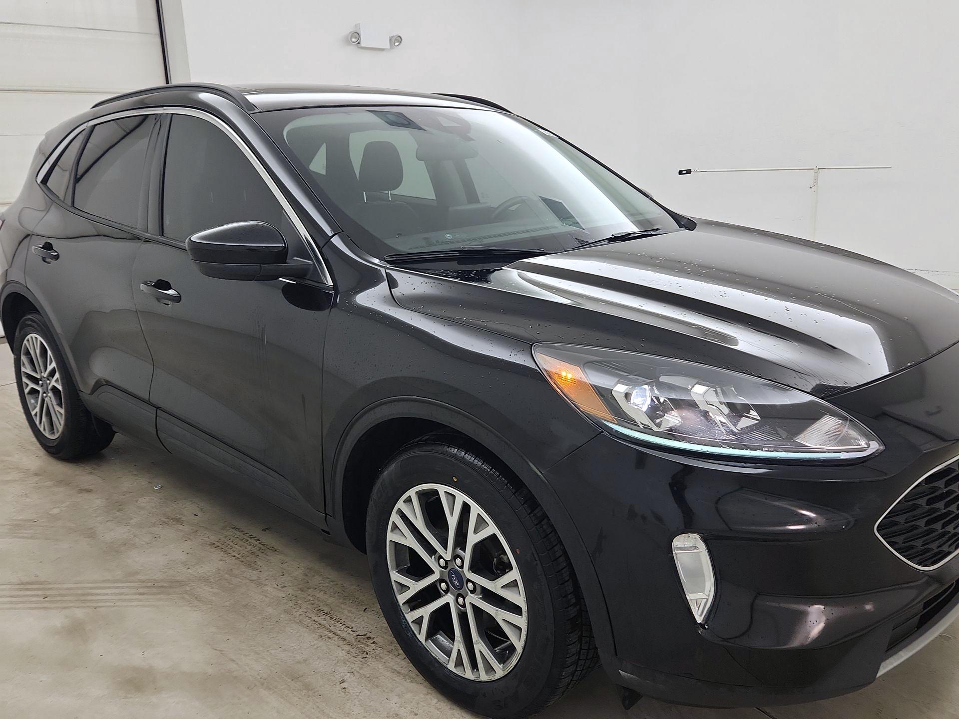 Thumbnail: 2022 Ford Escape - 1