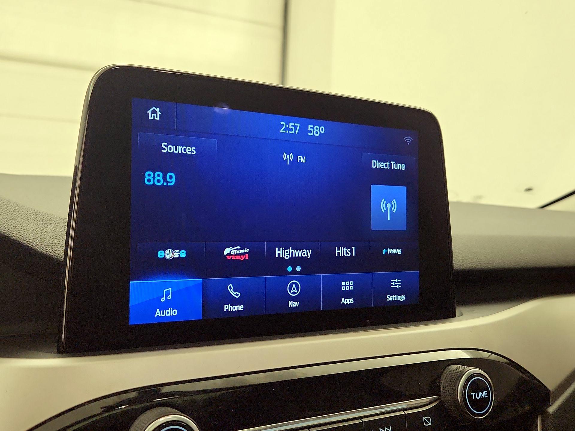 Thumbnail: 2022 Ford Escape - 13