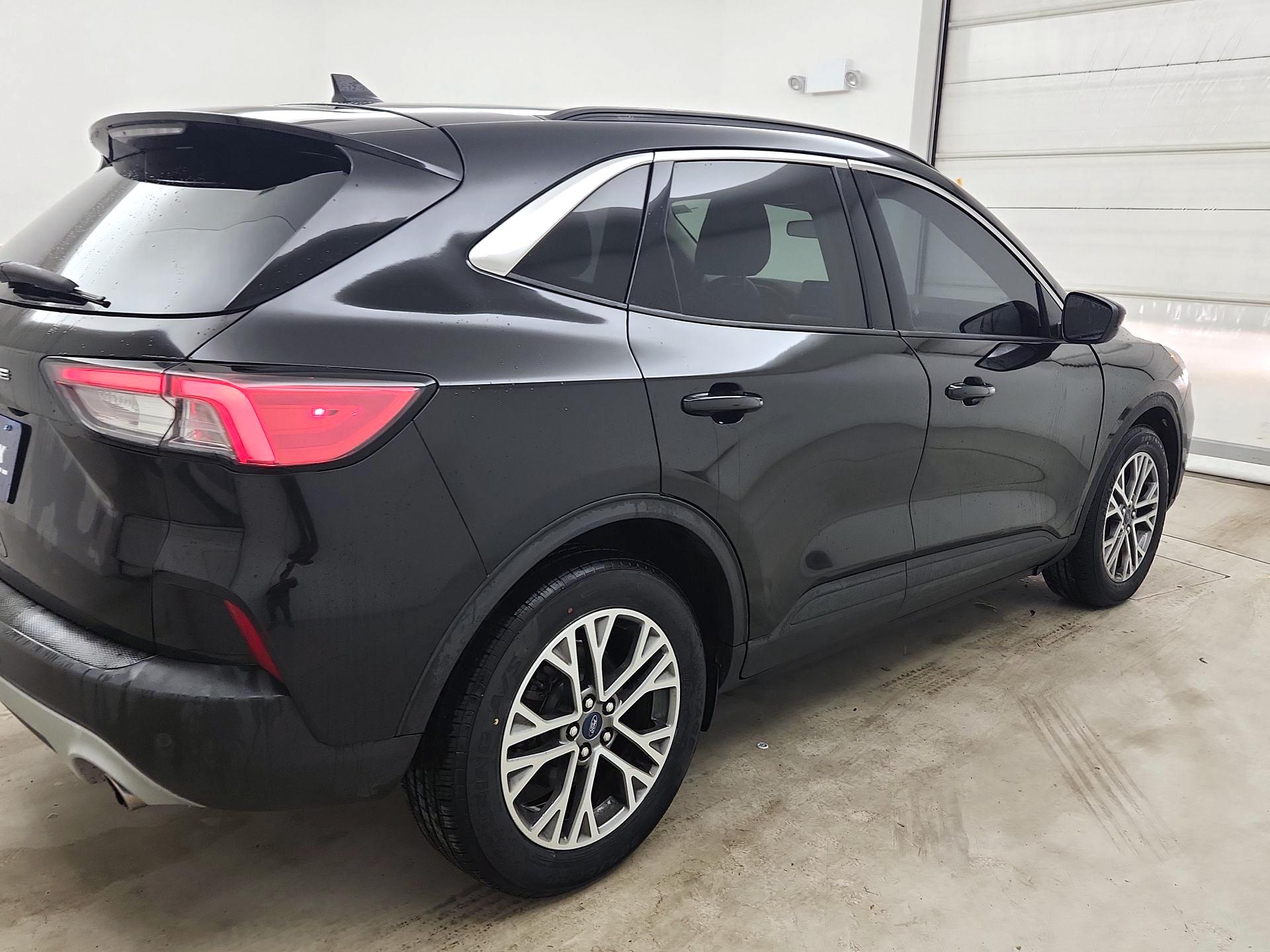 Thumbnail: 2022 Ford Escape - 5