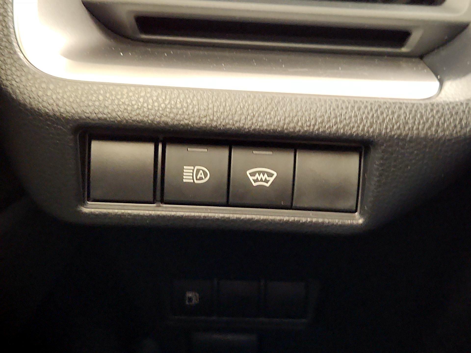 Thumbnail: 2024 Toyota Prius - 11