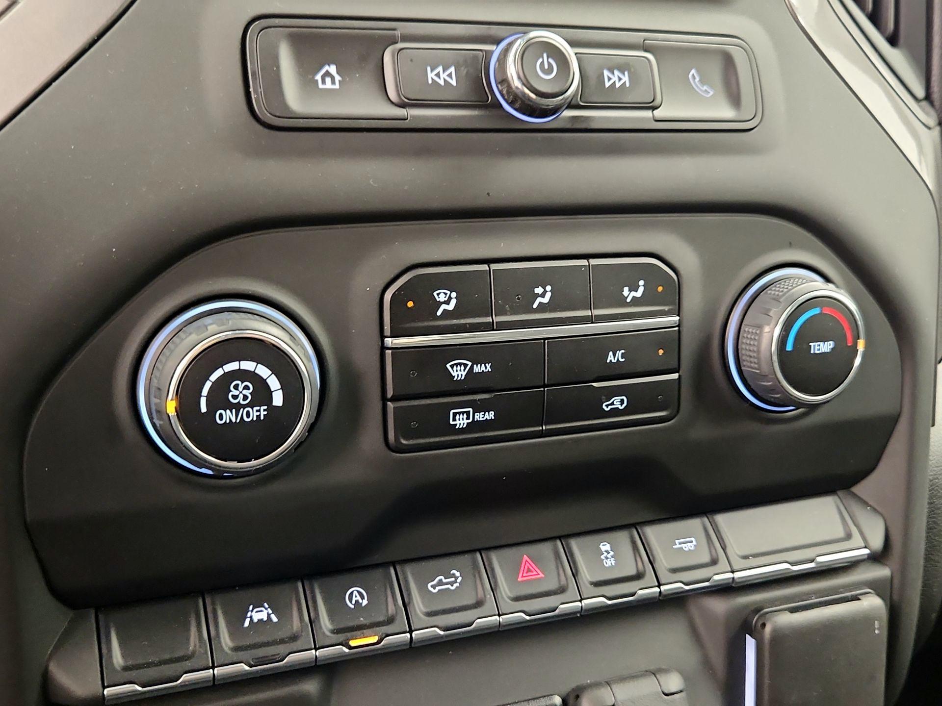 Thumbnail: 2025 Chevrolet Silverado 1500 - 14