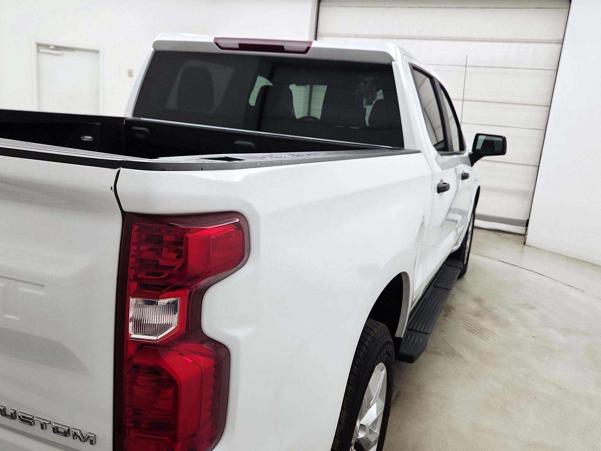 Thumbnail: 2025 Chevrolet Silverado 1500 - 5