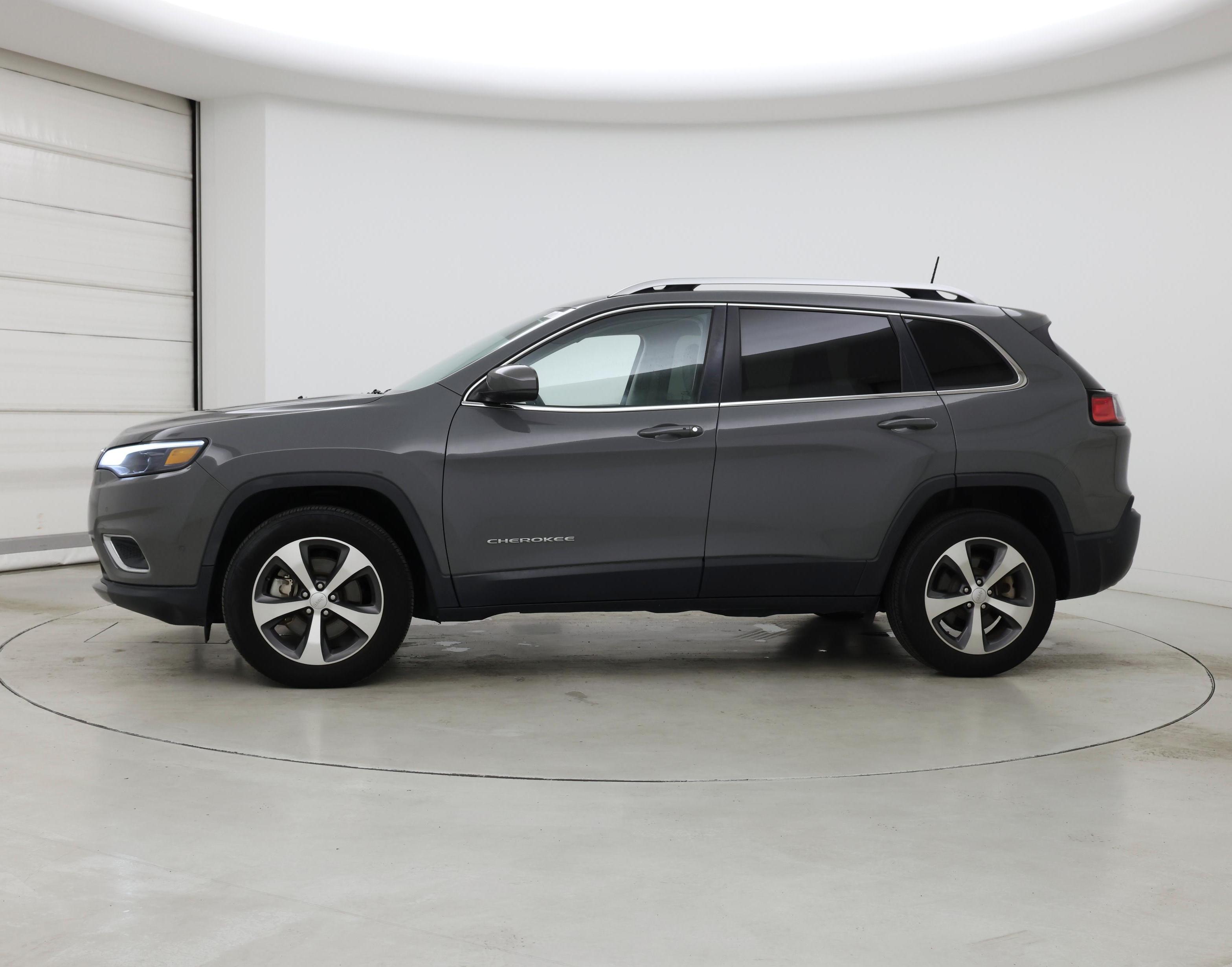 Thumbnail: 2020 Jeep Cherokee - 3