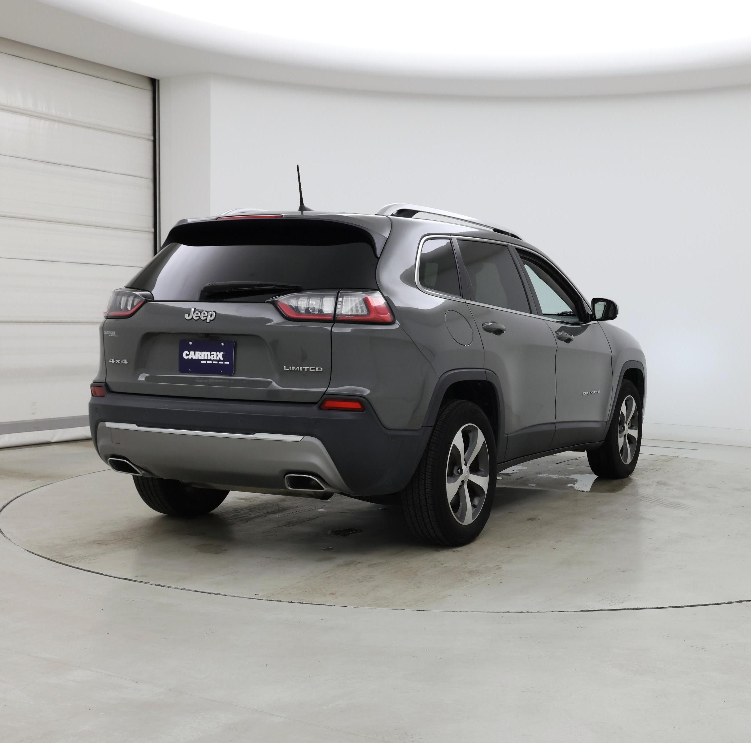 Thumbnail: 2020 Jeep Cherokee - 8