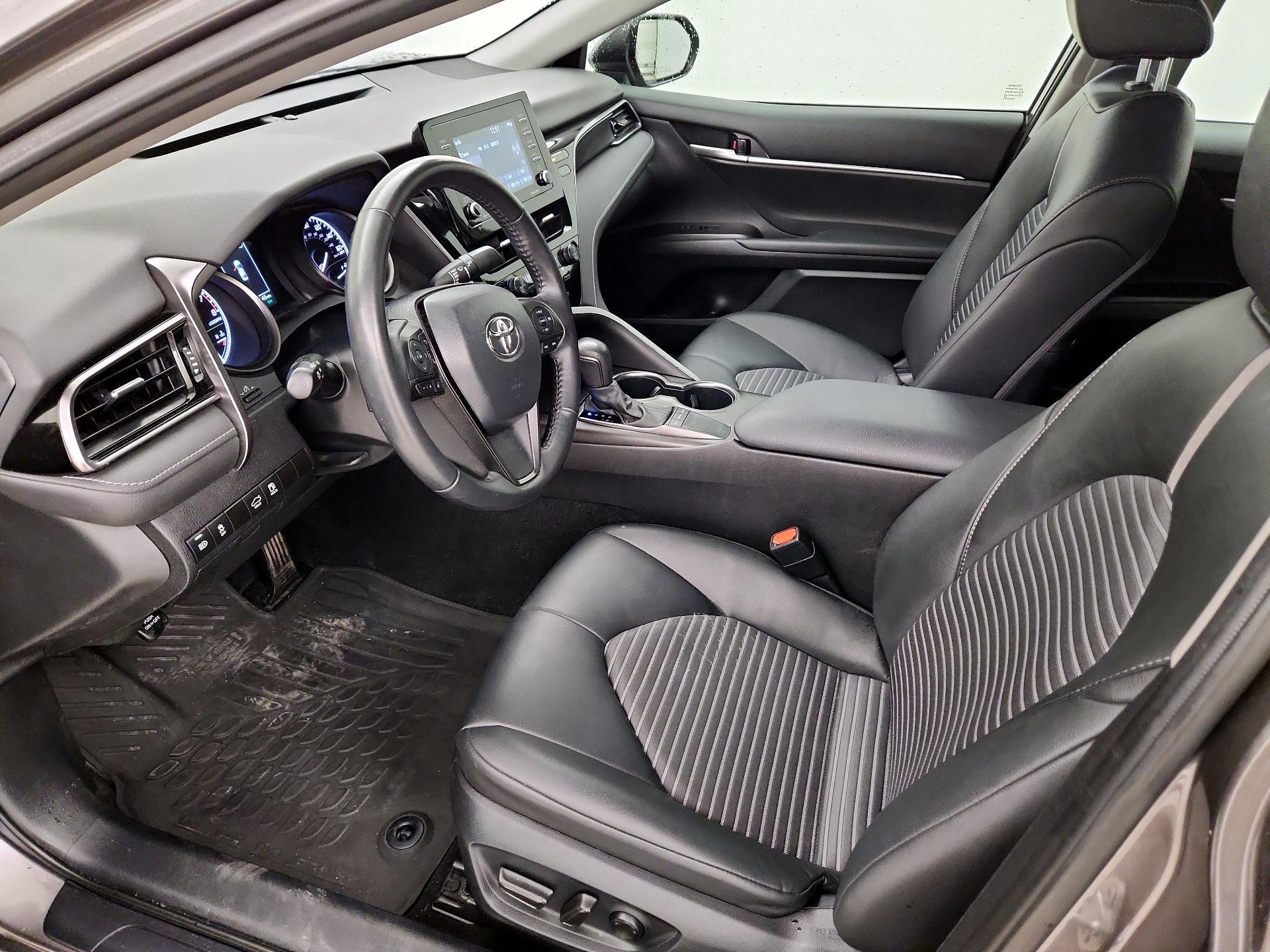 Thumbnail: 2024 Toyota Camry - 9