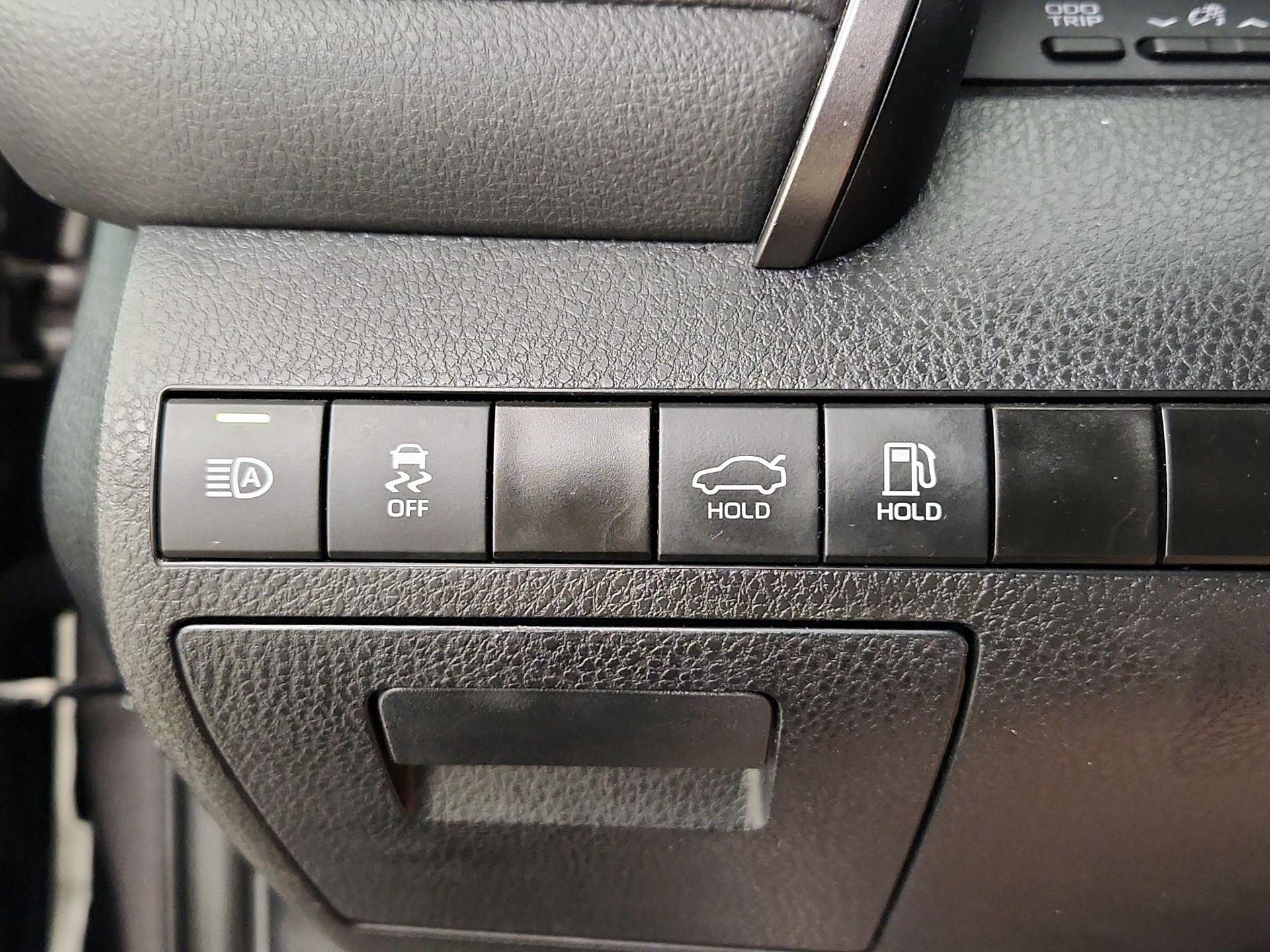 Thumbnail: 2024 Toyota Camry - 11