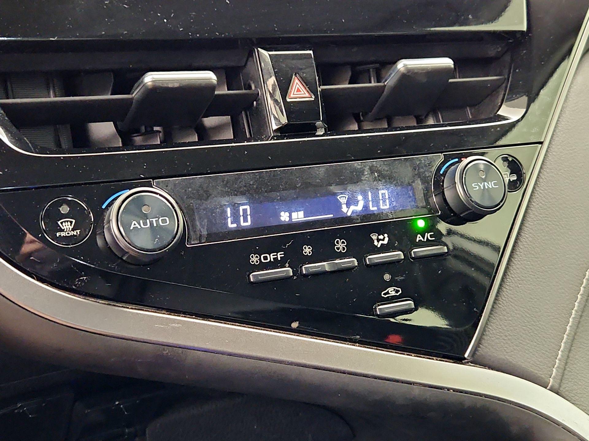 Thumbnail: 2024 Toyota Camry - 14