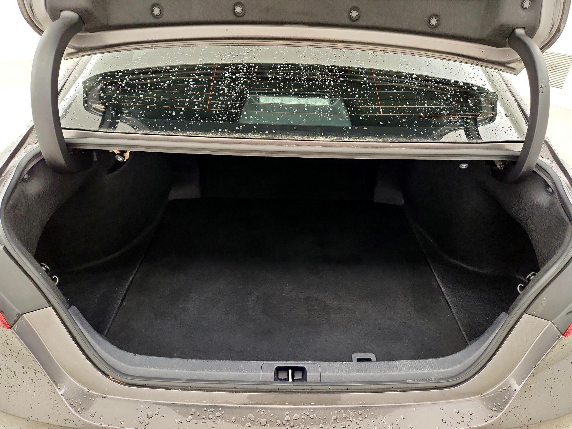 Thumbnail: 2024 Toyota Camry - 18