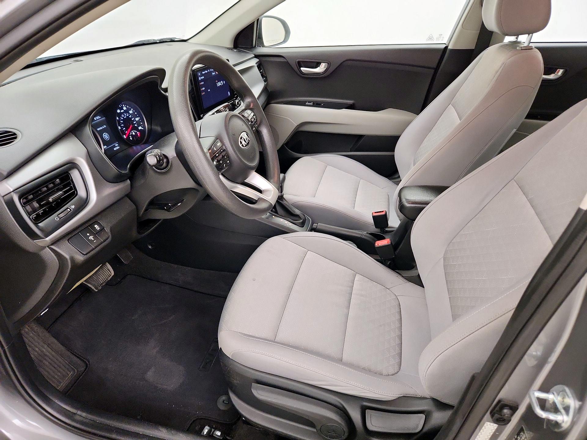 Thumbnail: 2021 Kia Rio - 9