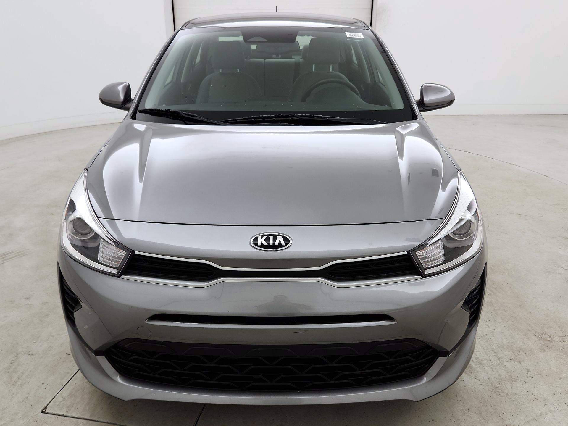 Thumbnail: 2021 Kia Rio - 2
