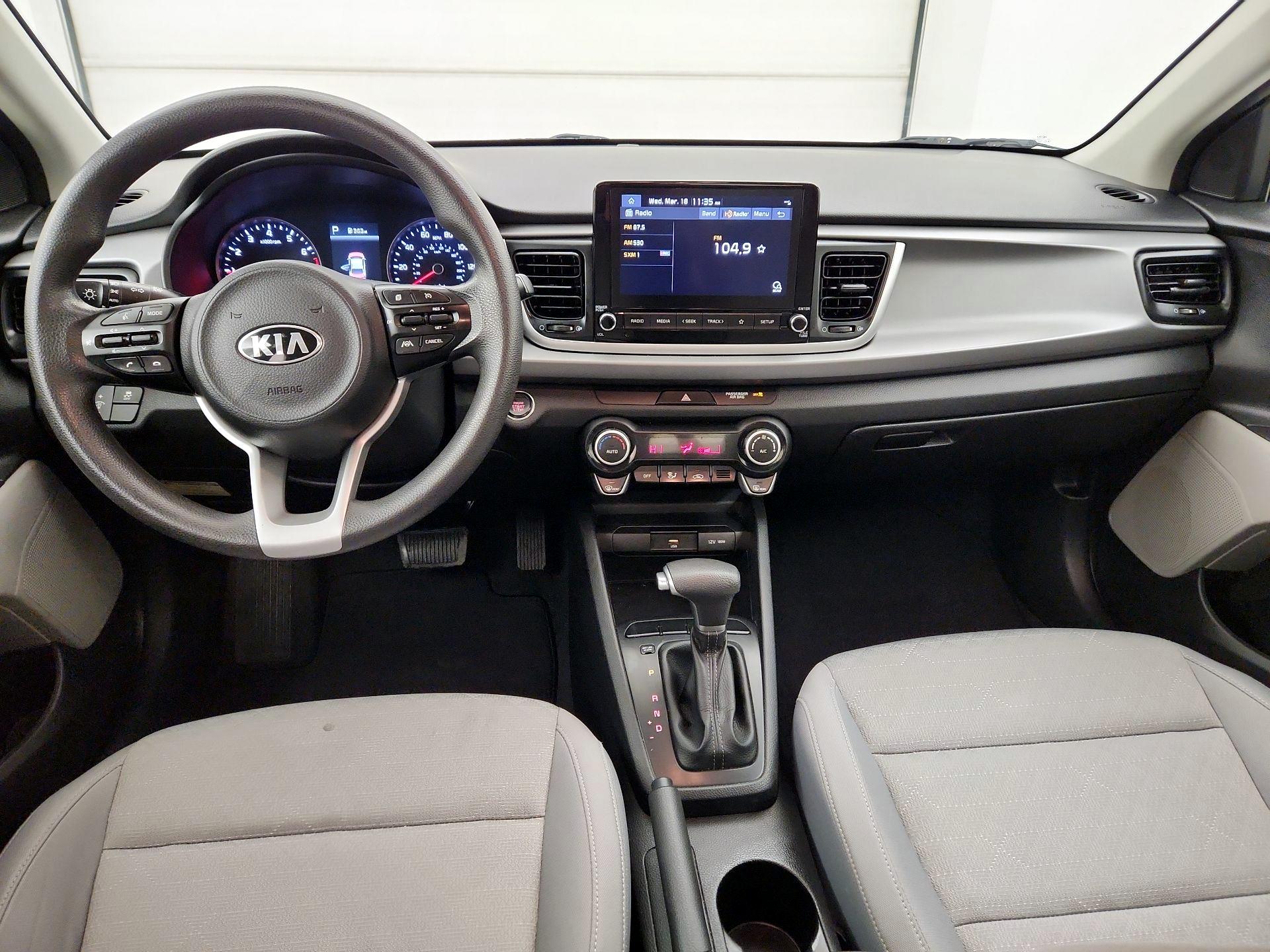 Thumbnail: 2021 Kia Rio - 8