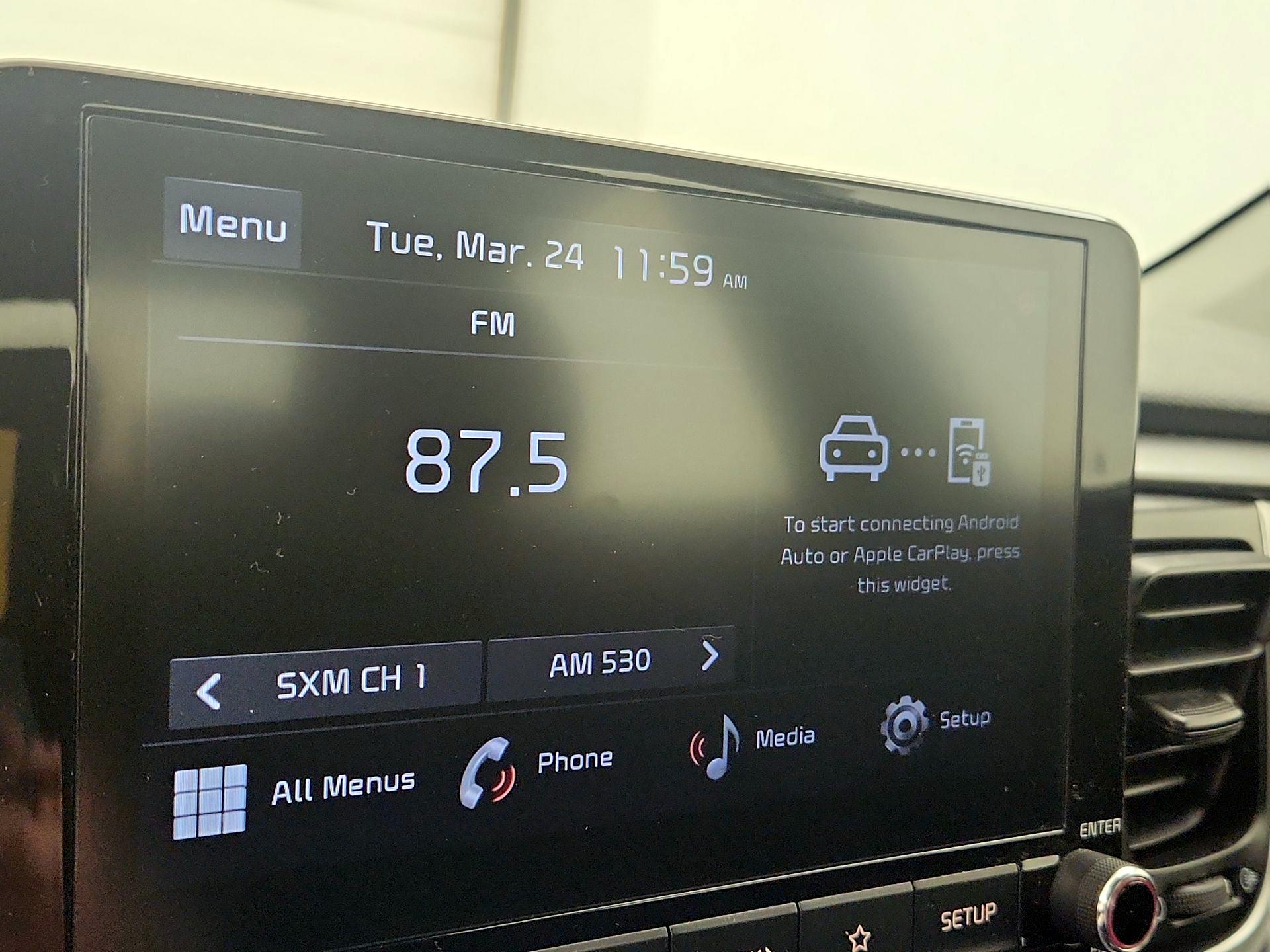 Thumbnail: 2023 Kia Rio - 13