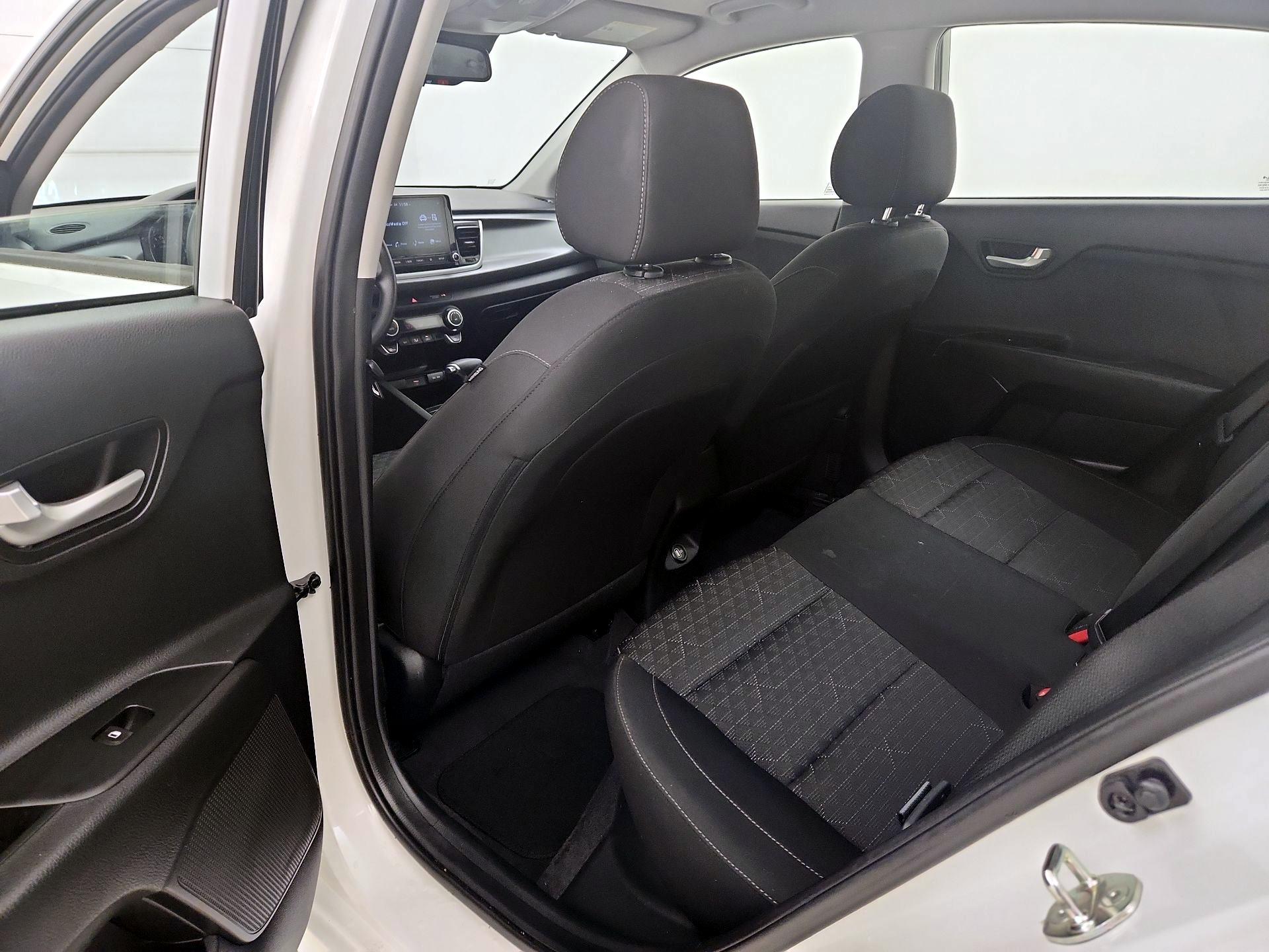 Thumbnail: 2023 Kia Rio - 17