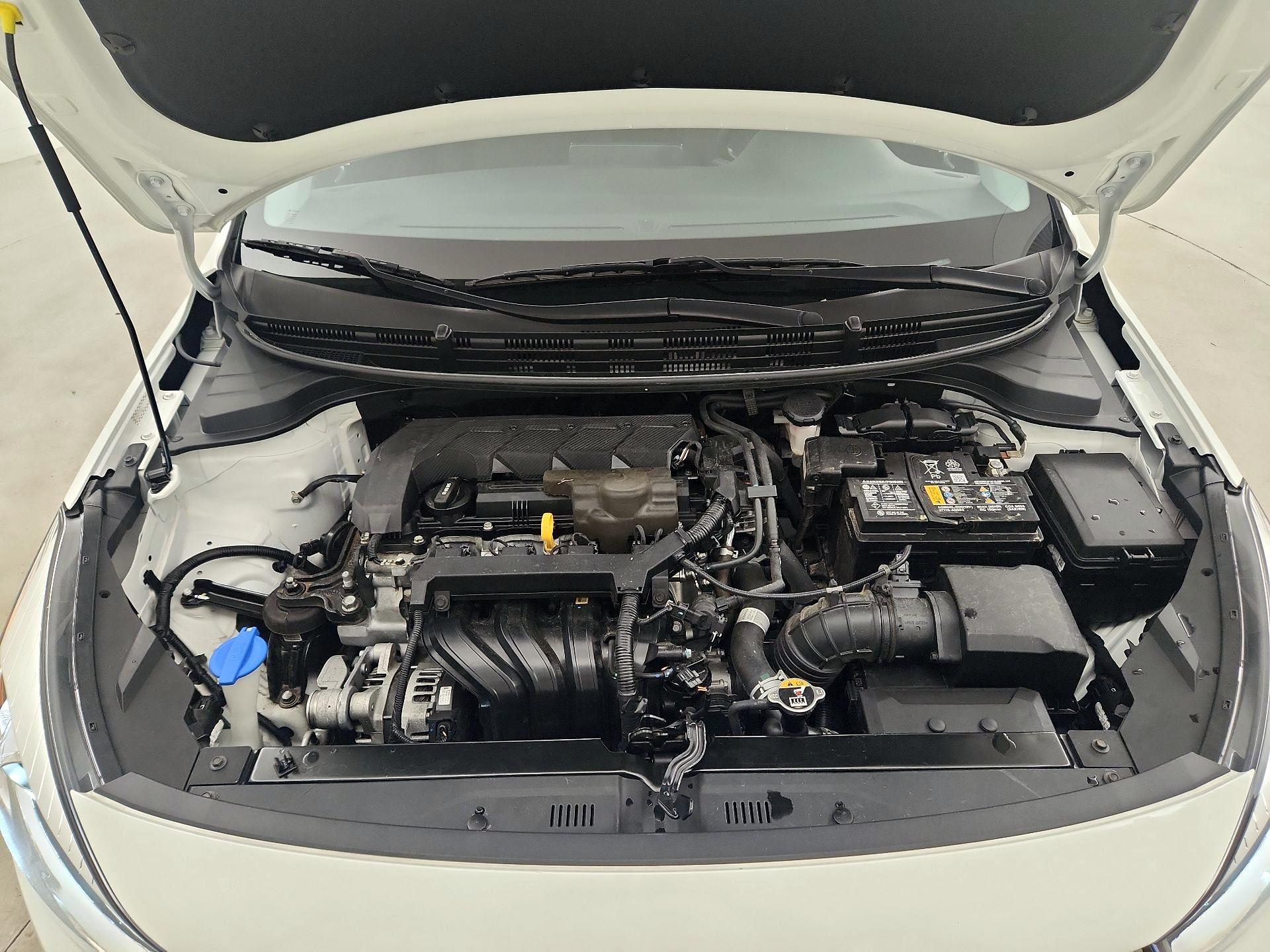 Thumbnail: 2023 Kia Rio - 19