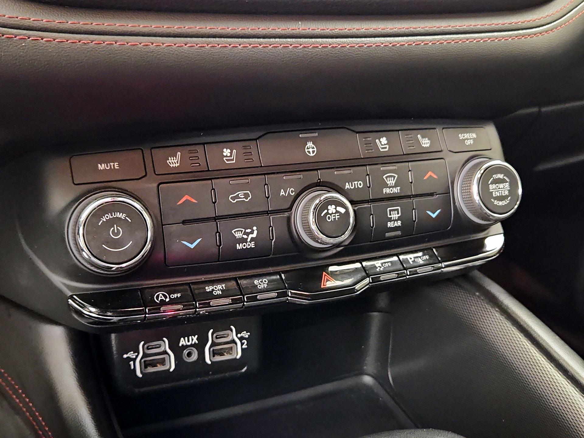 Thumbnail: 2023 Dodge Durango - 15