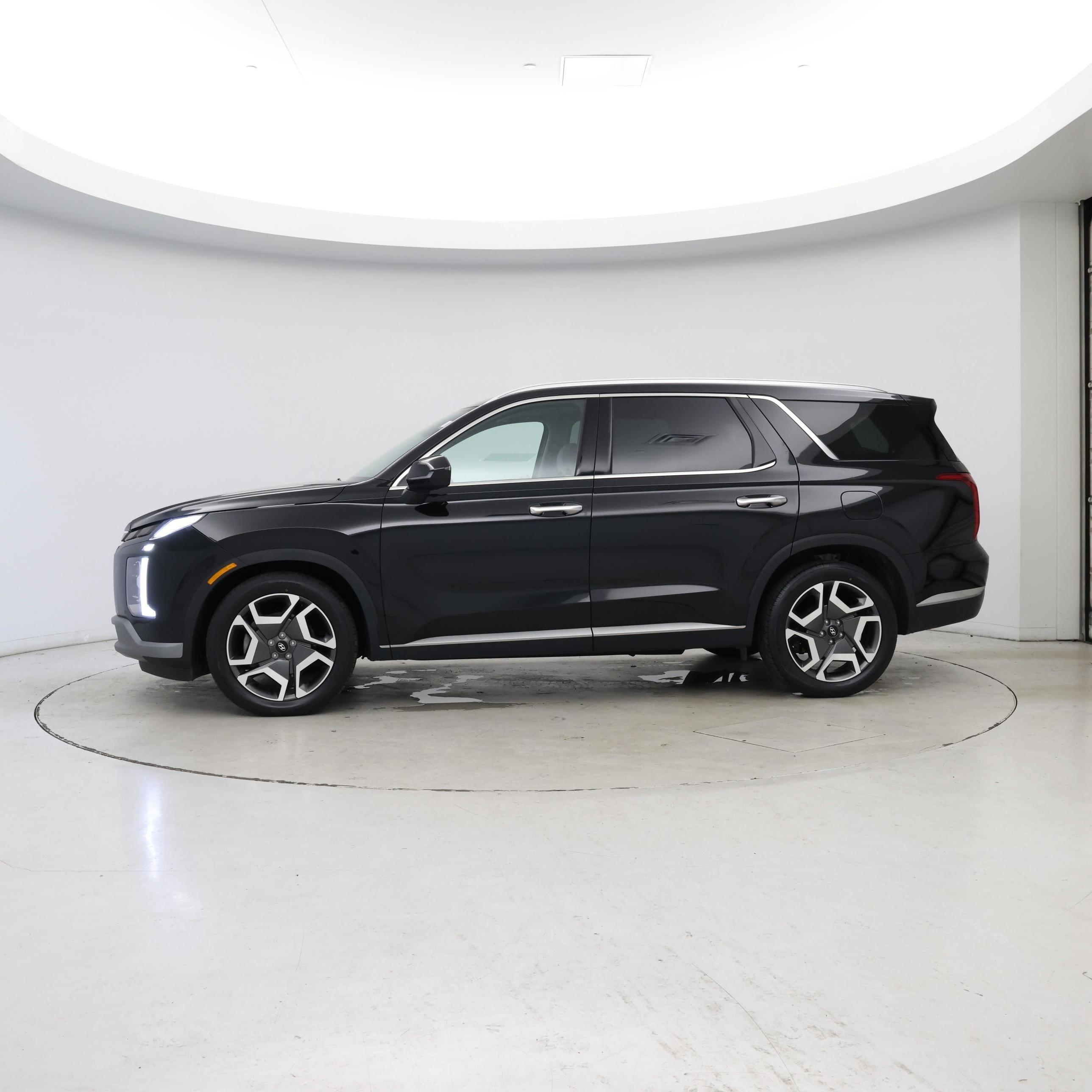 Thumbnail: 2024 Hyundai Palisade - 3