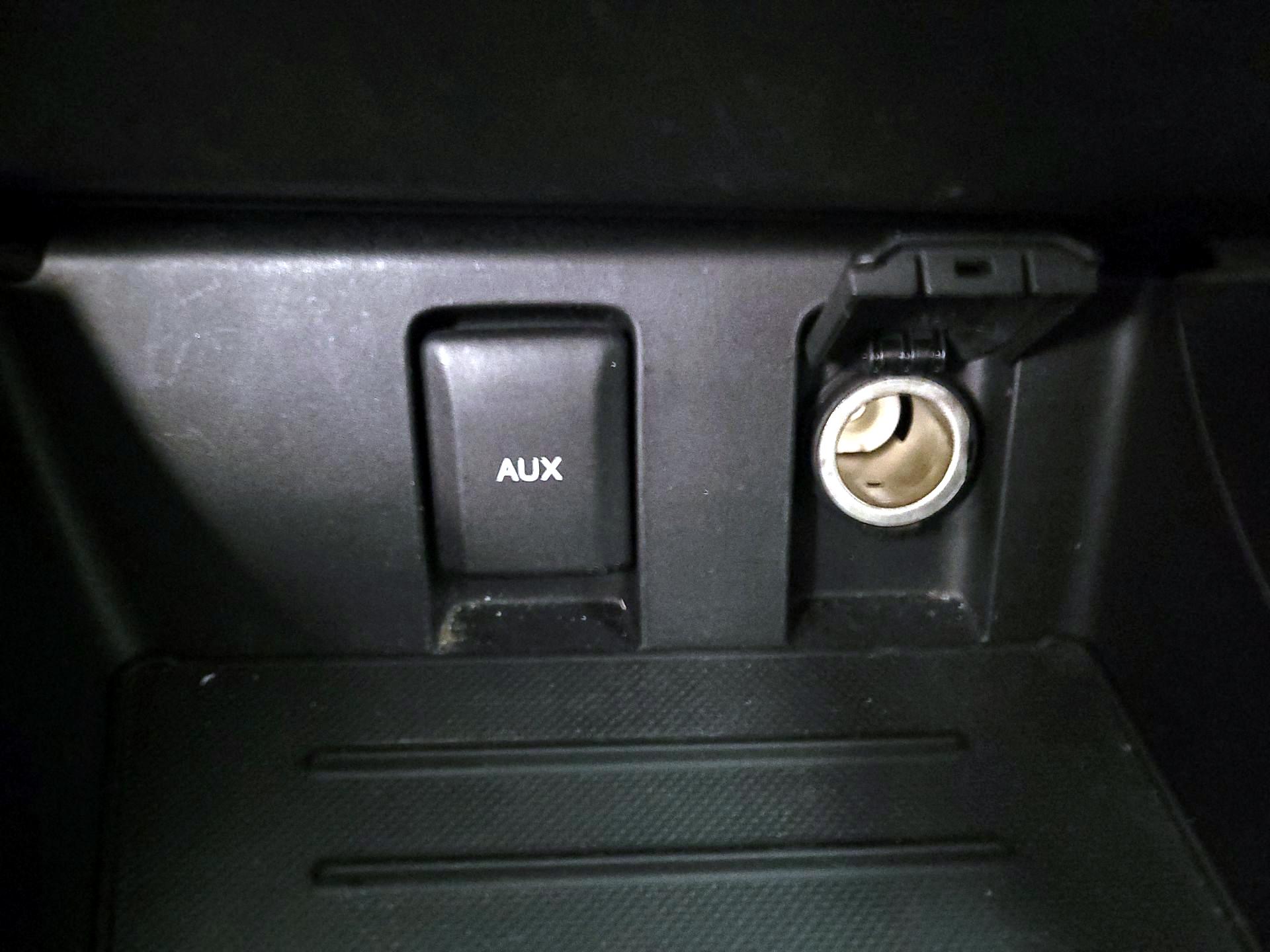 Thumbnail: 2014 Honda Civic - 18