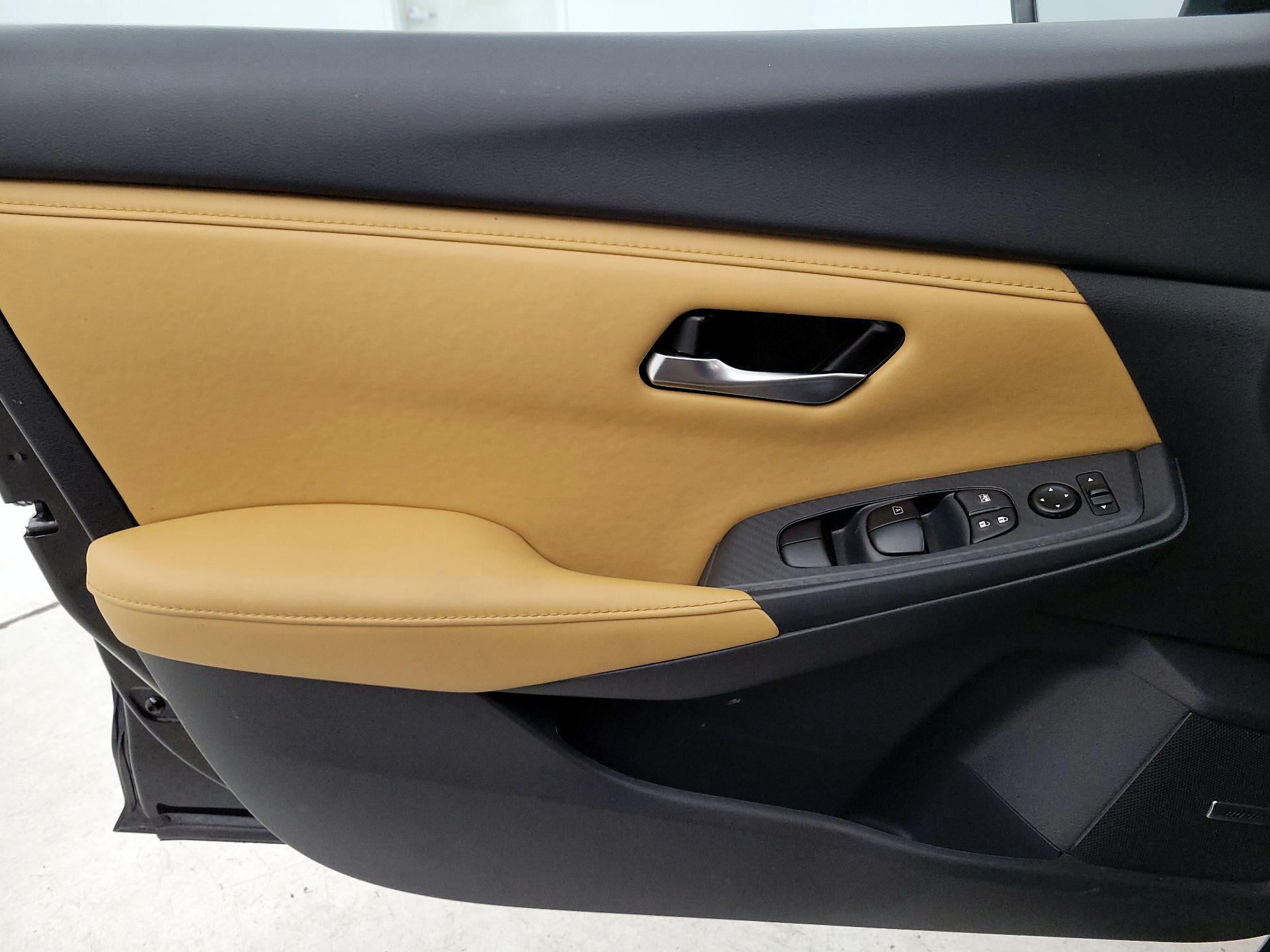 Thumbnail: 2025 Nissan Sentra - 12