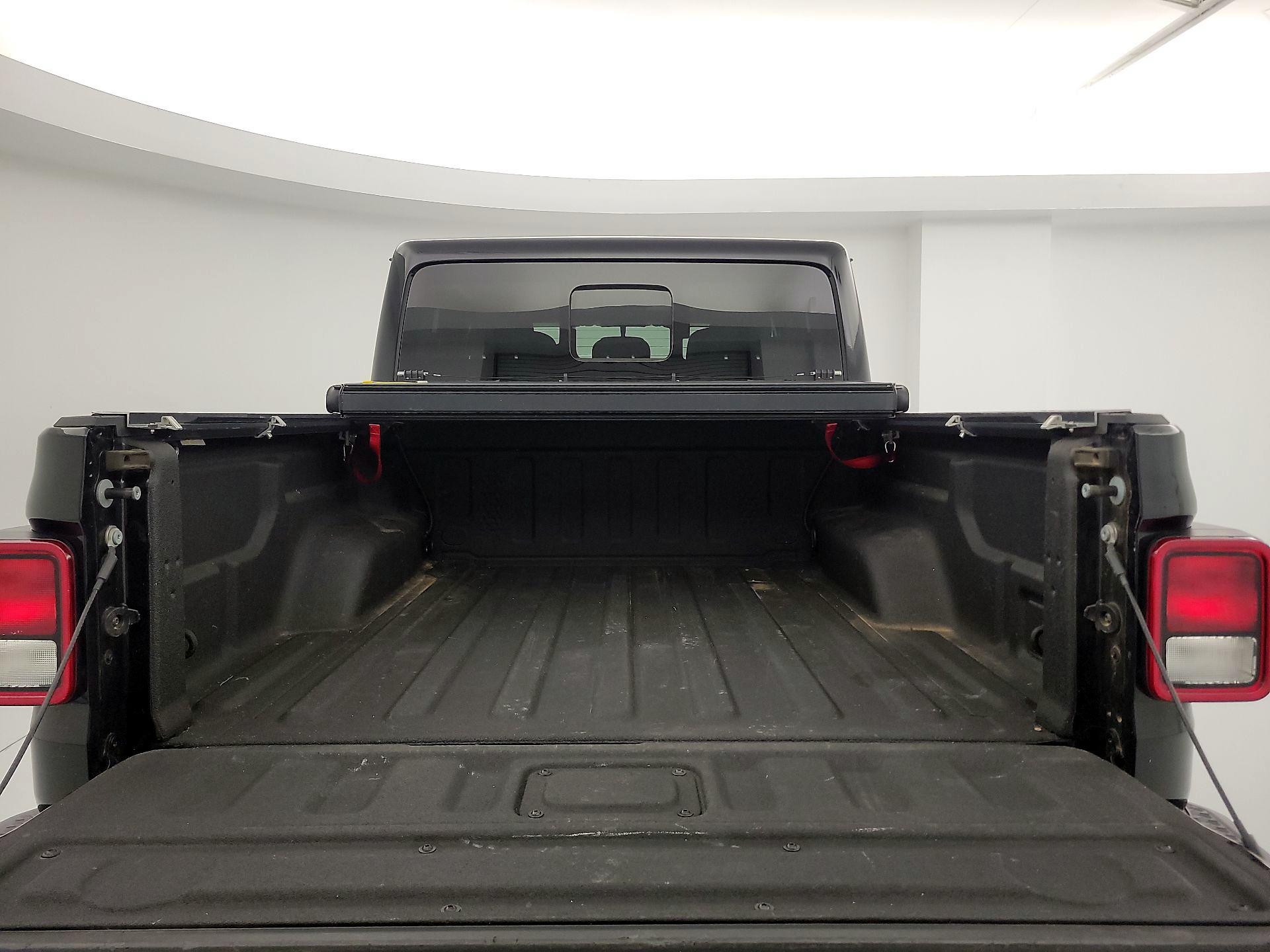 Thumbnail: 2024 Jeep Gladiator - 20