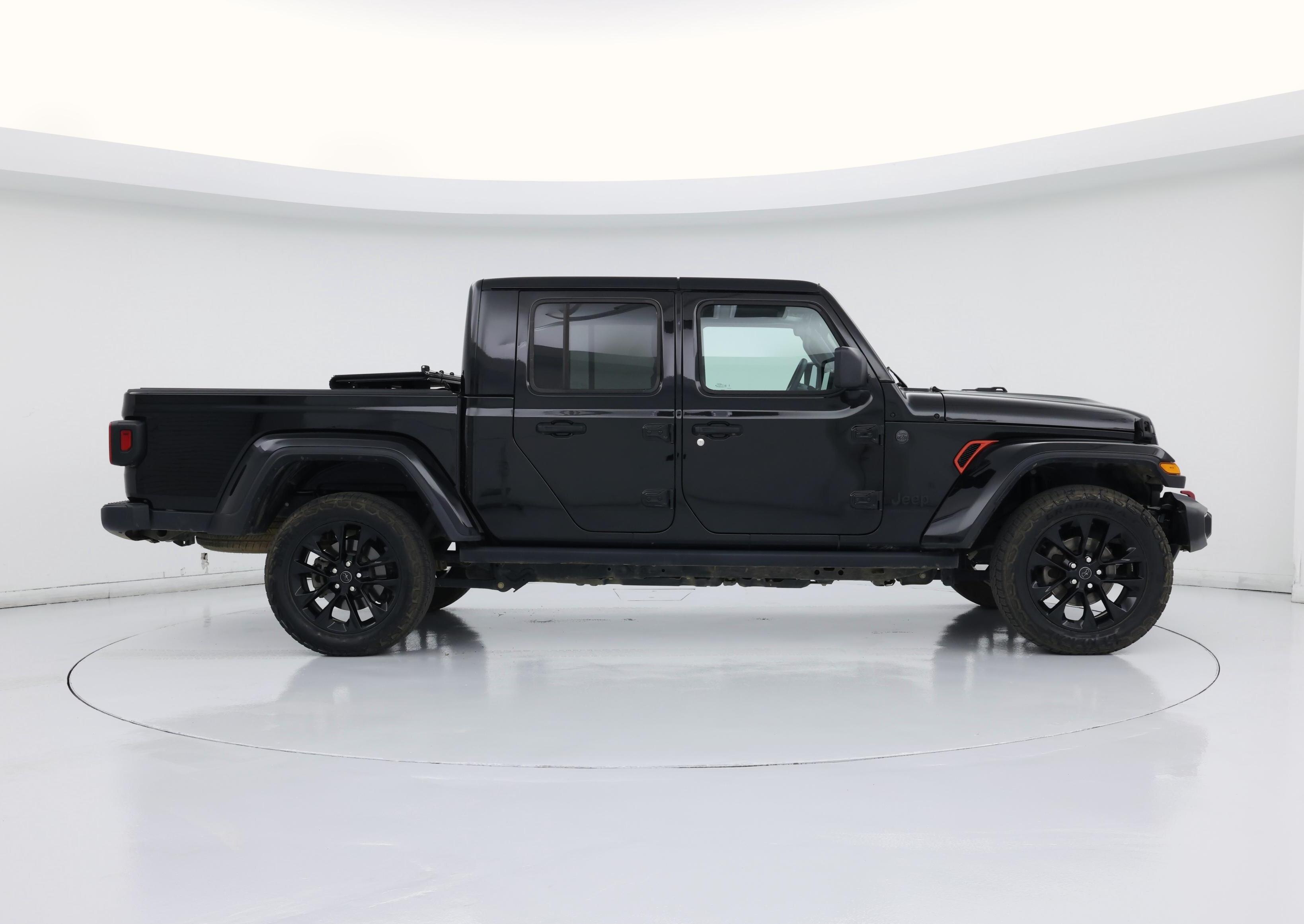 Thumbnail: 2024 Jeep Gladiator - 7