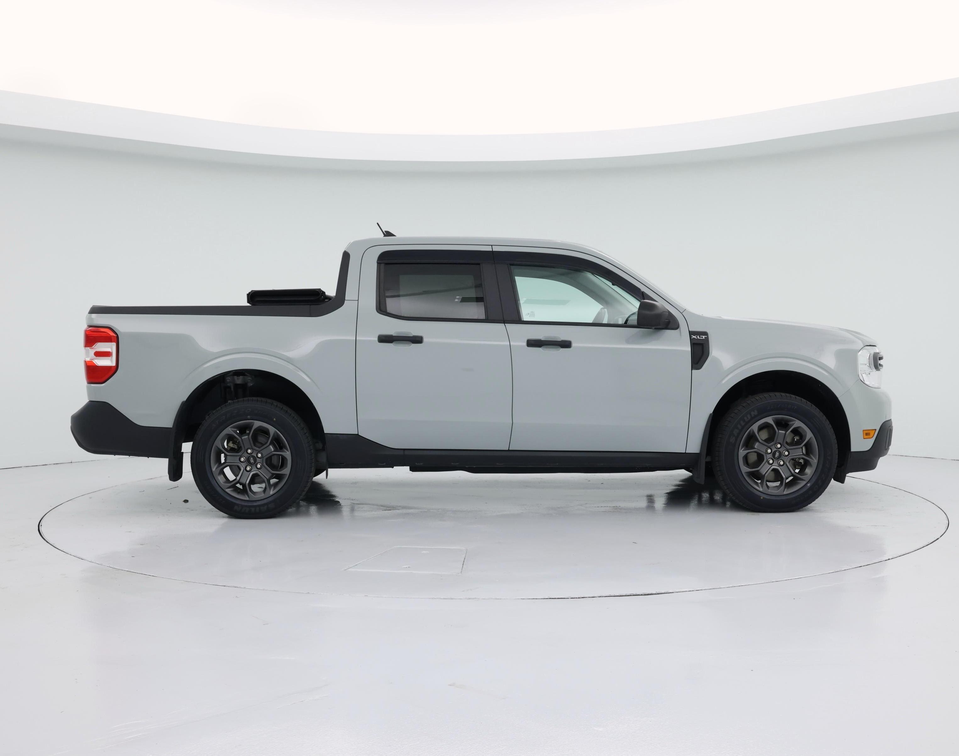 Thumbnail: 2022 Ford Maverick - 7