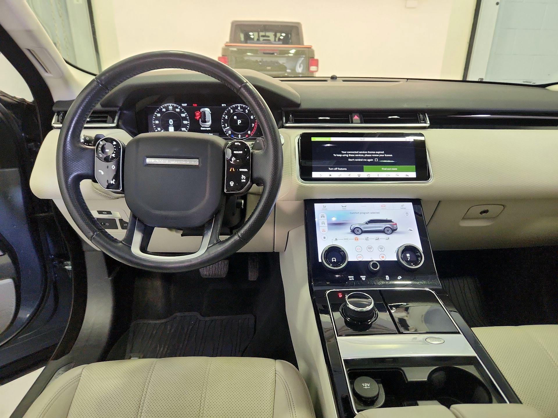 Thumbnail: 2018 Land Rover Range Rover Velar - 9