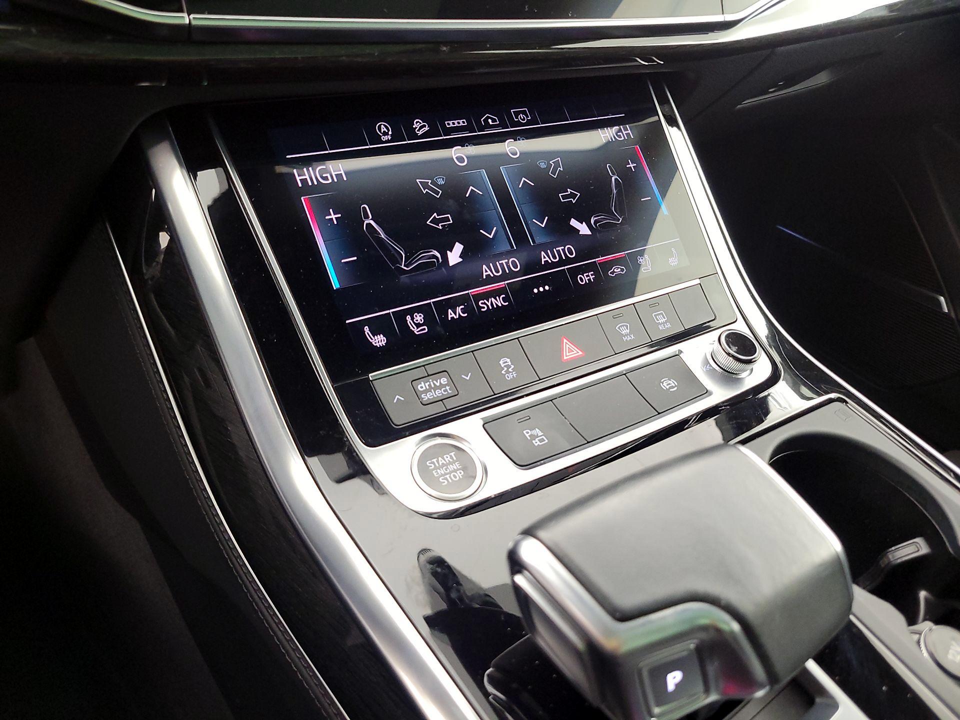 Thumbnail: 2021 Audi Q7 - 17