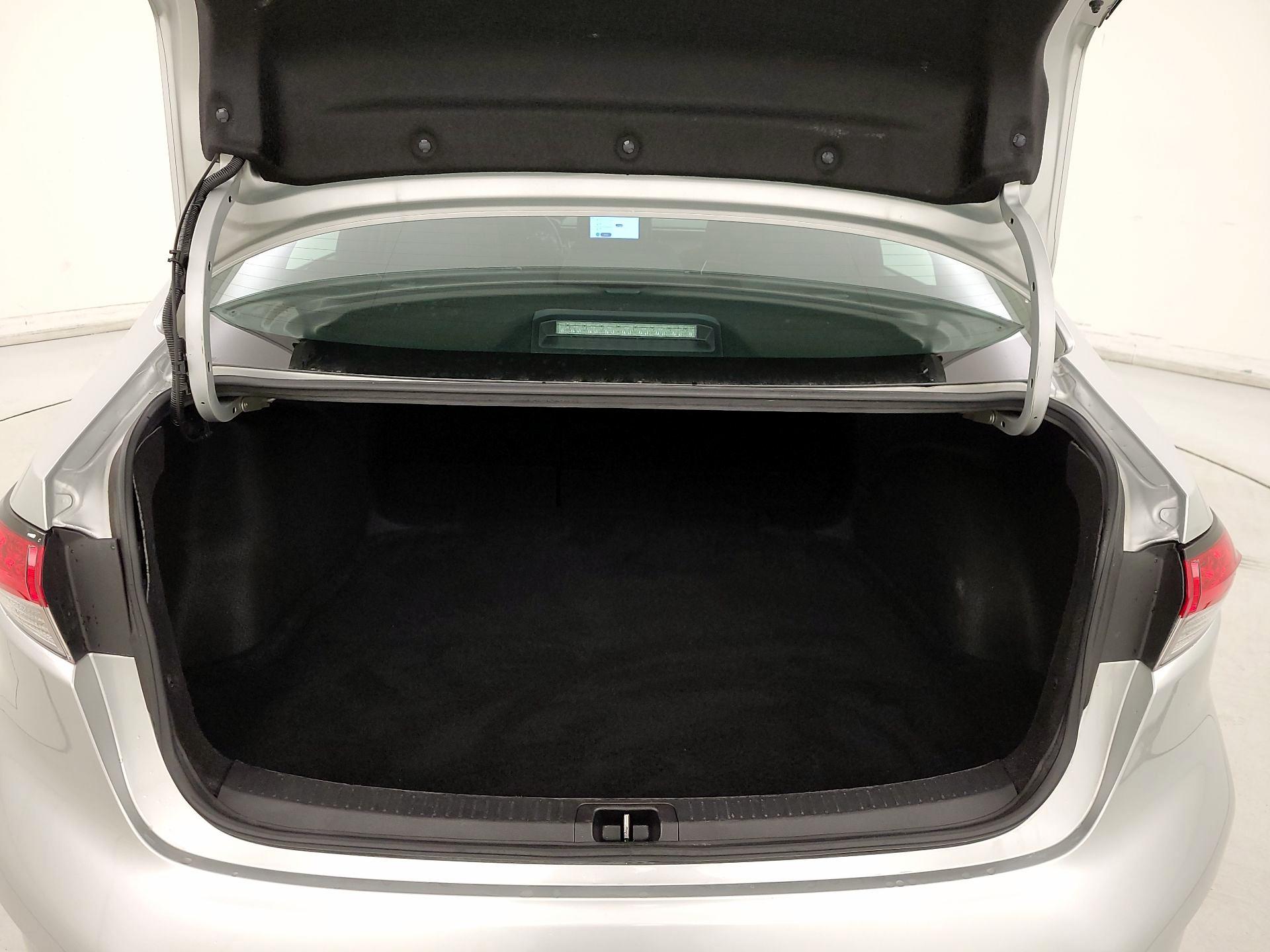 Thumbnail: 2023 Toyota Corolla - 19