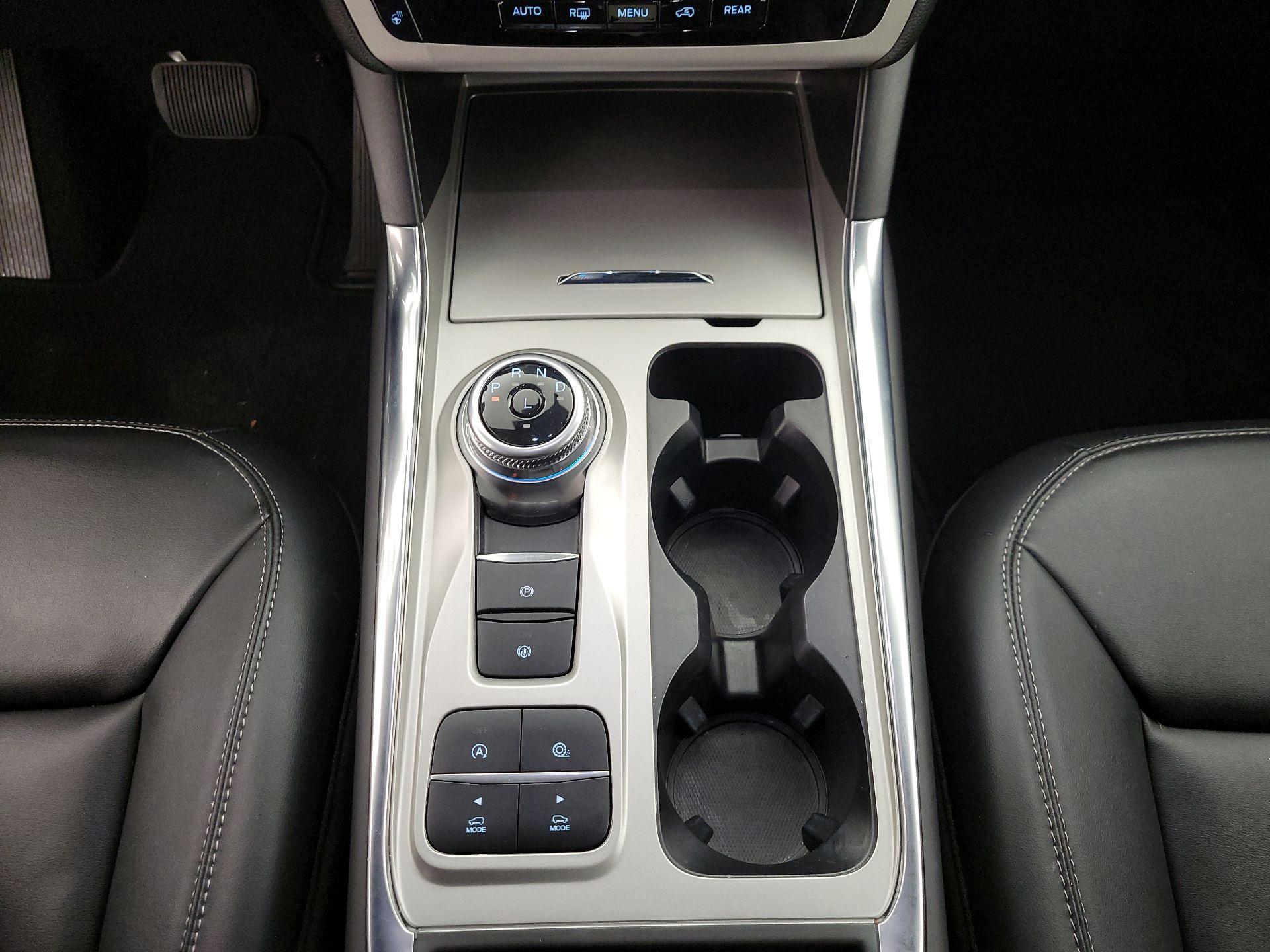 Thumbnail: 2023 Ford Explorer - 18