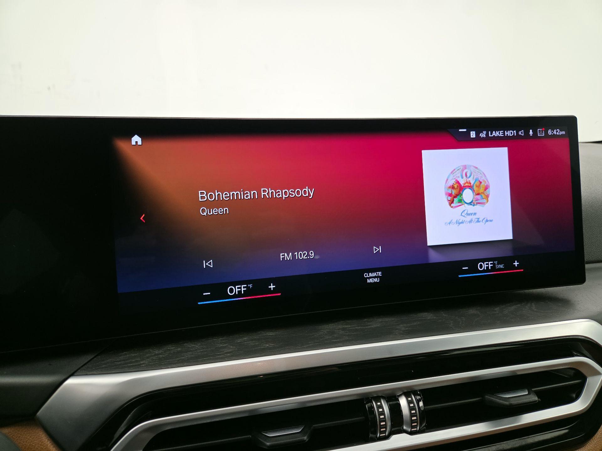 Thumbnail: 2023 BMW i4 - 15