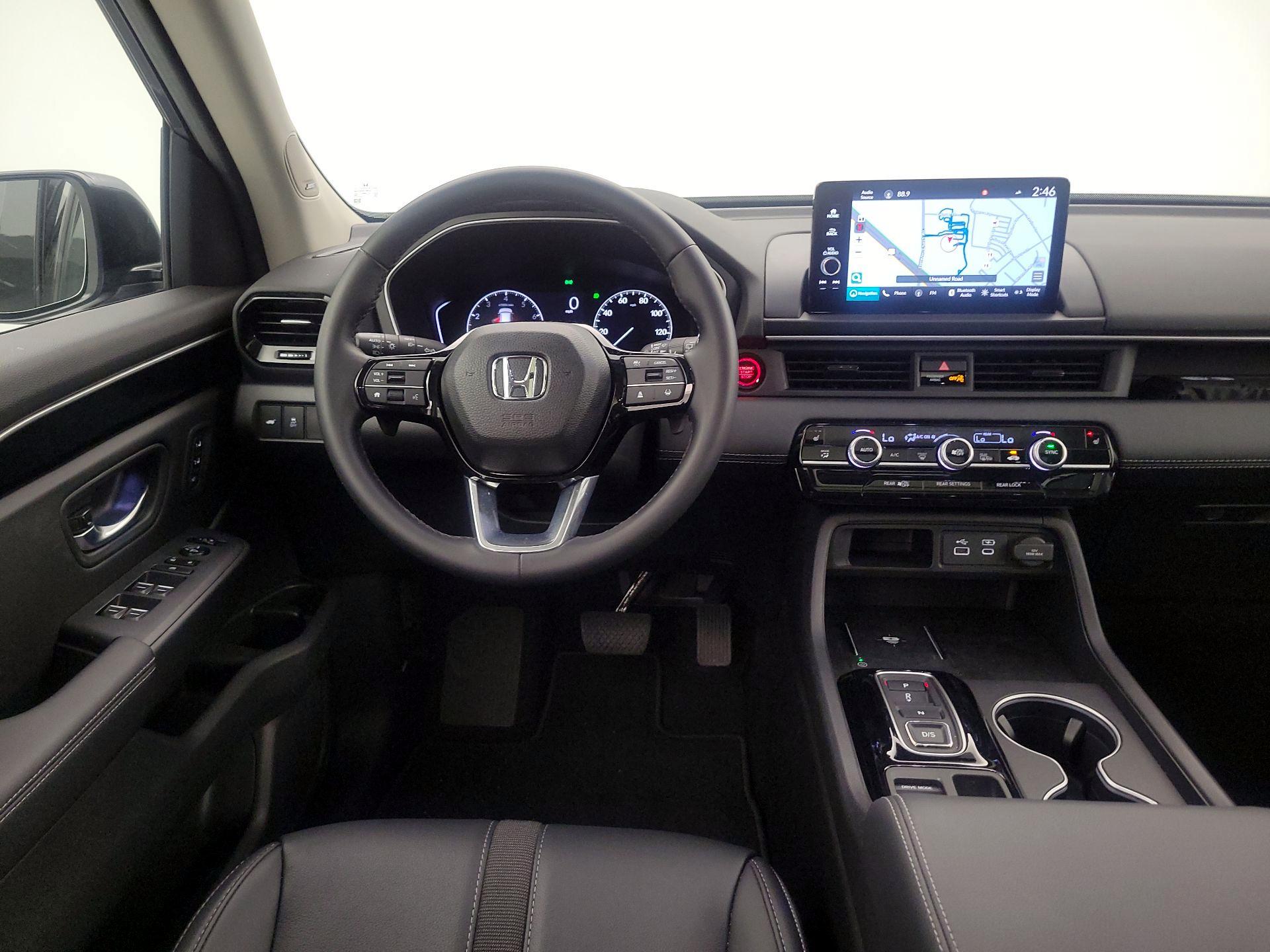 Thumbnail: 2025 Honda Pilot - 10