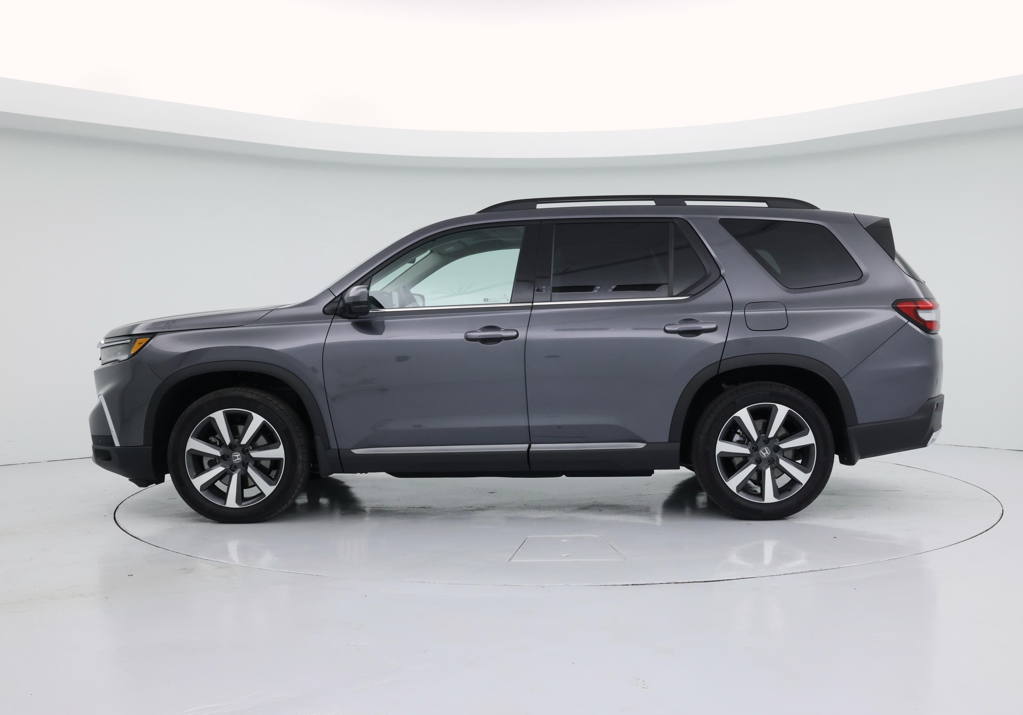 Thumbnail: 2025 Honda Pilot - 3